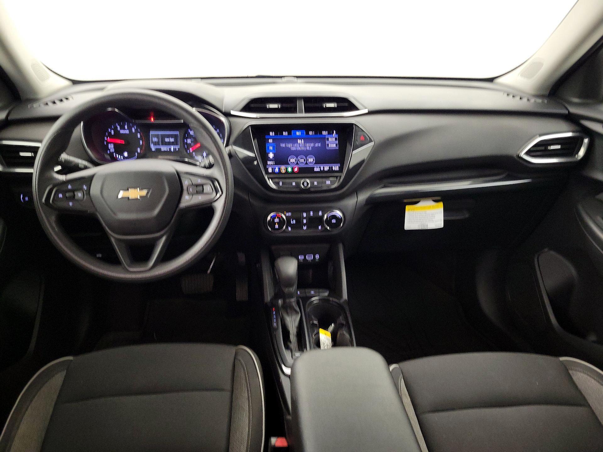 Thumbnail: 2021 Chevrolet TrailBlazer - 9