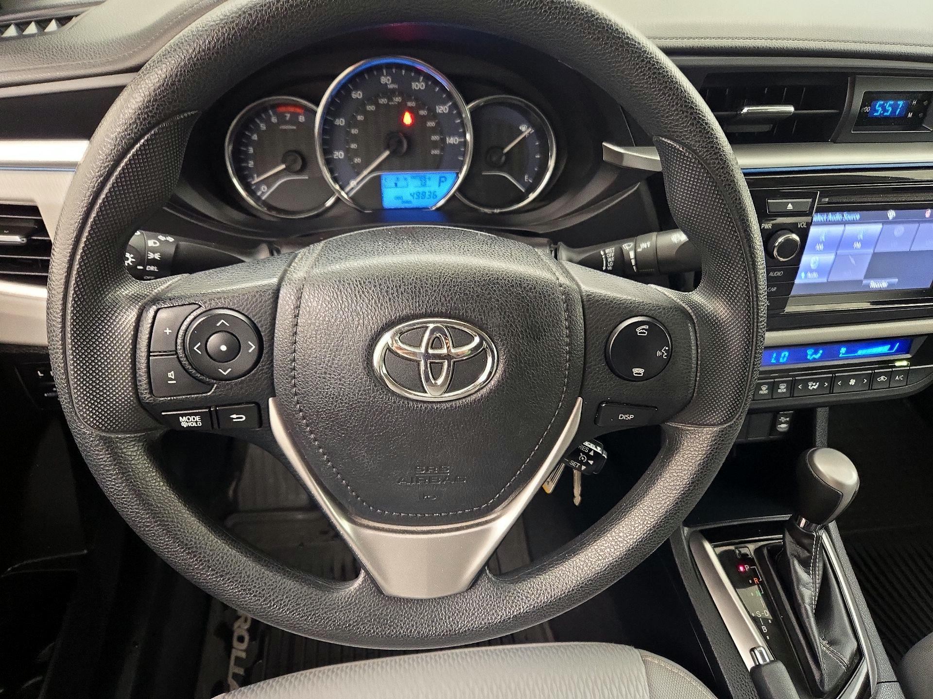 Thumbnail: 2016 Toyota Corolla - 10