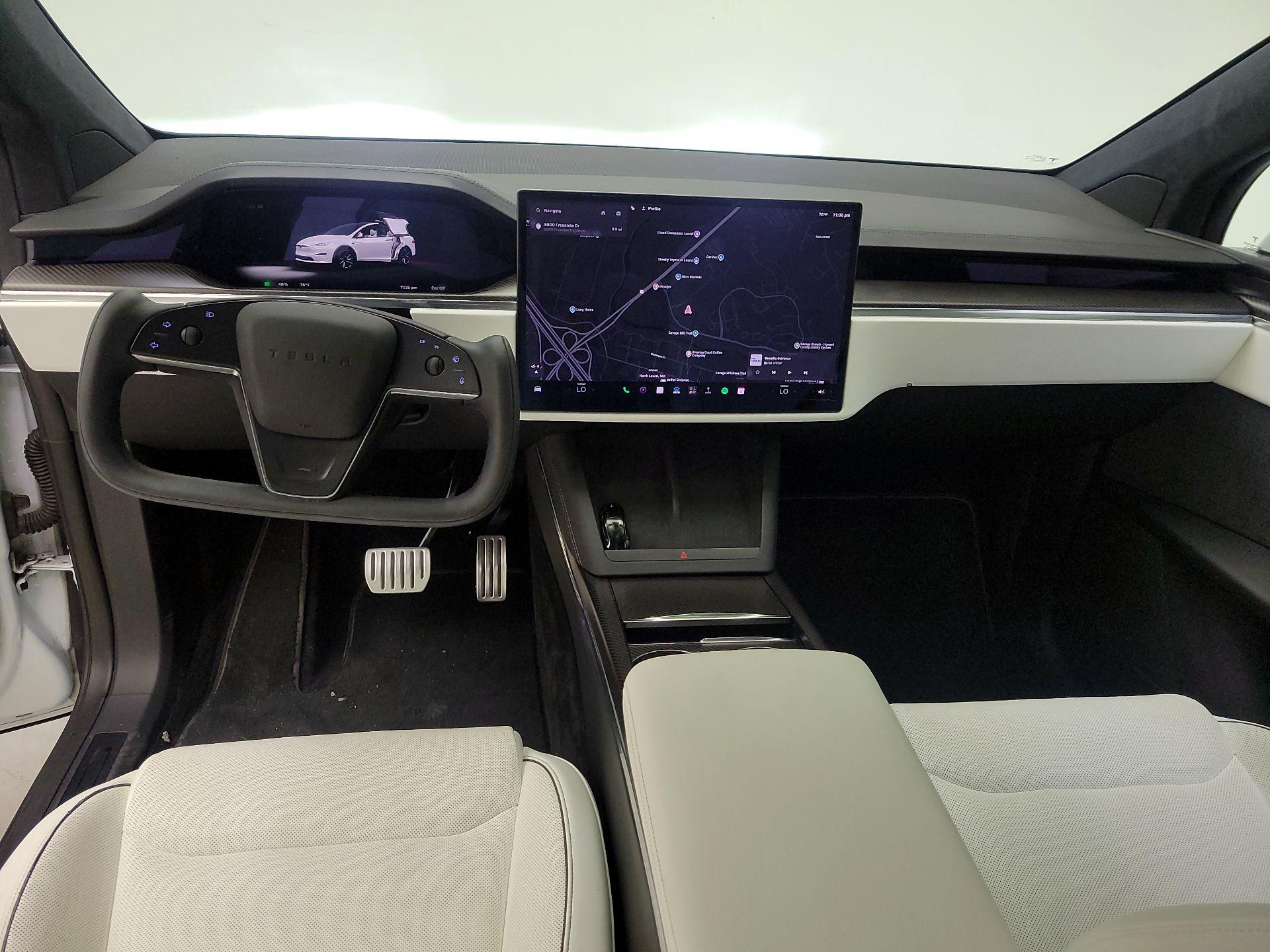 Thumbnail: 2022 Tesla Model X - 9
