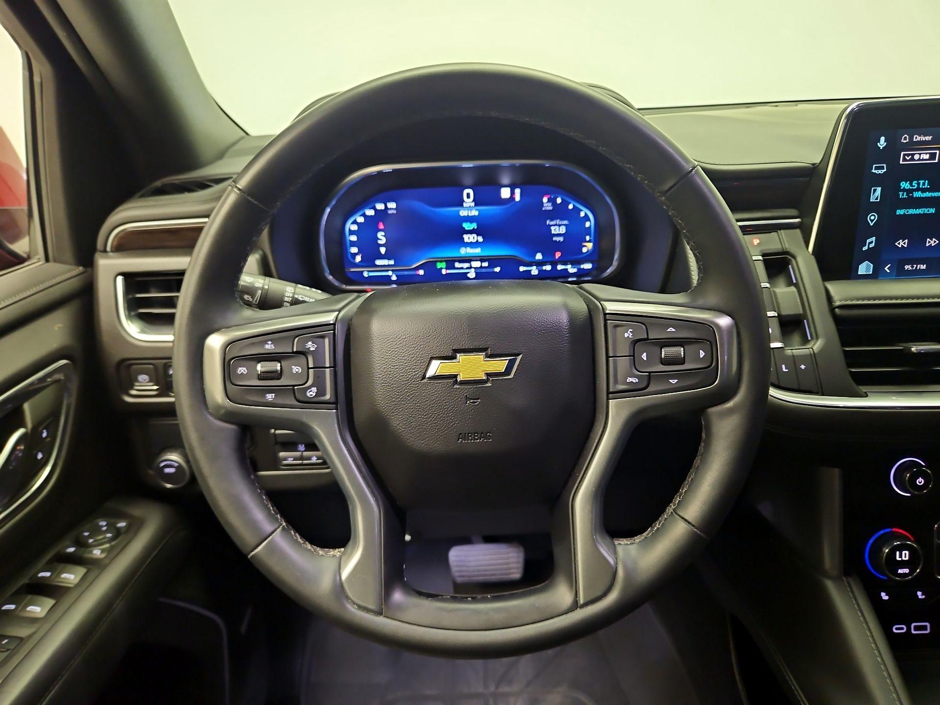 Thumbnail: 2023 Chevrolet Suburban - 10