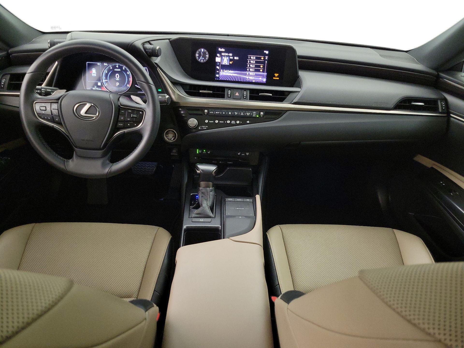 Thumbnail: 2021 Lexus ES - 9