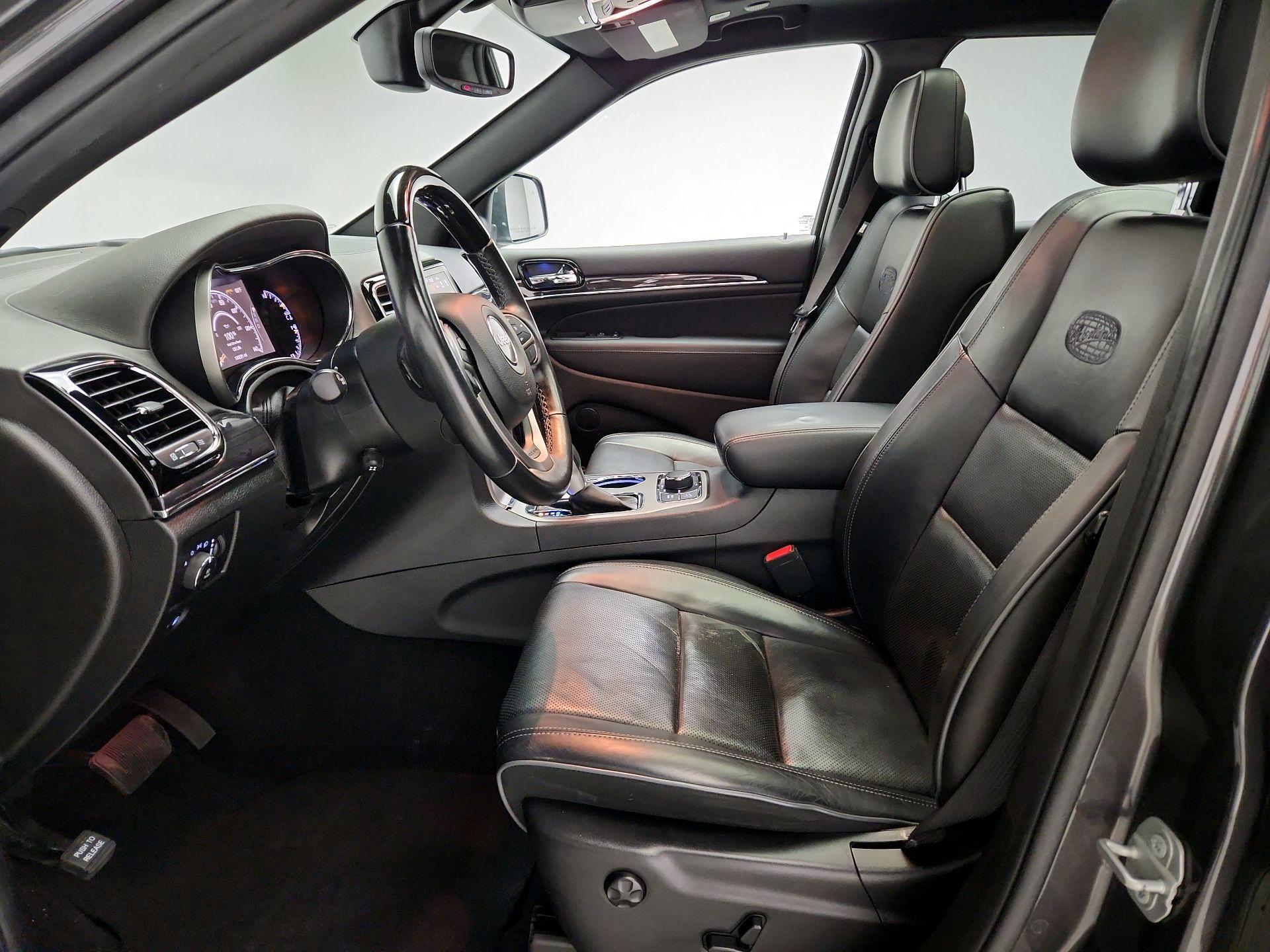 Thumbnail: 2020 Jeep Grand Cherokee - 11