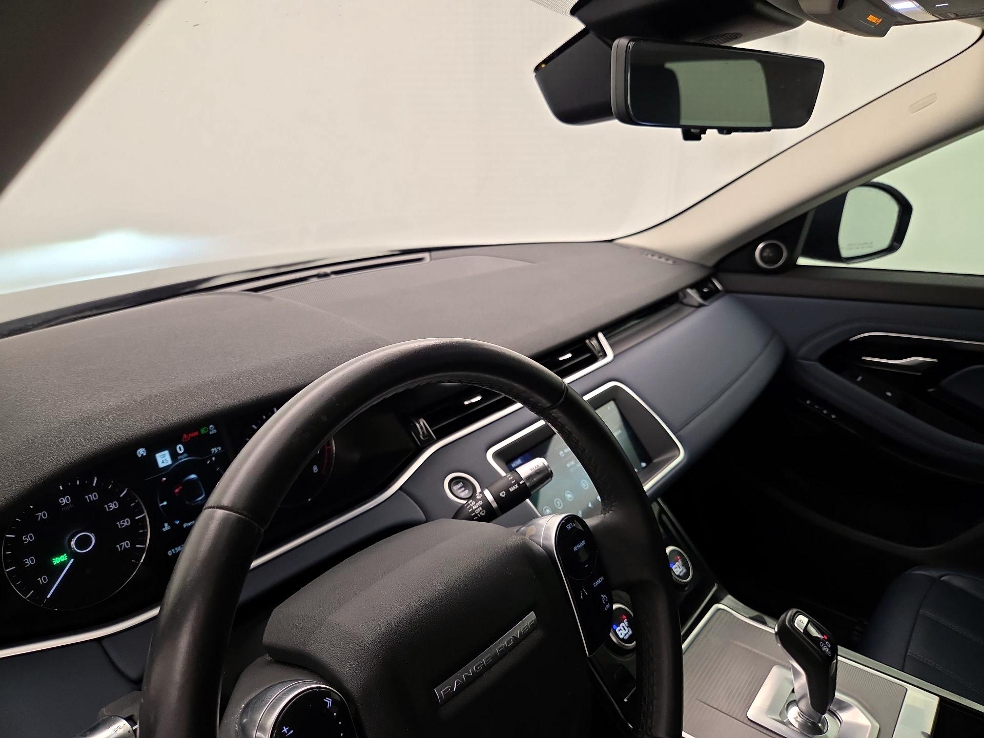 Thumbnail: 2020 Land Rover Range Rover Evoque - 9