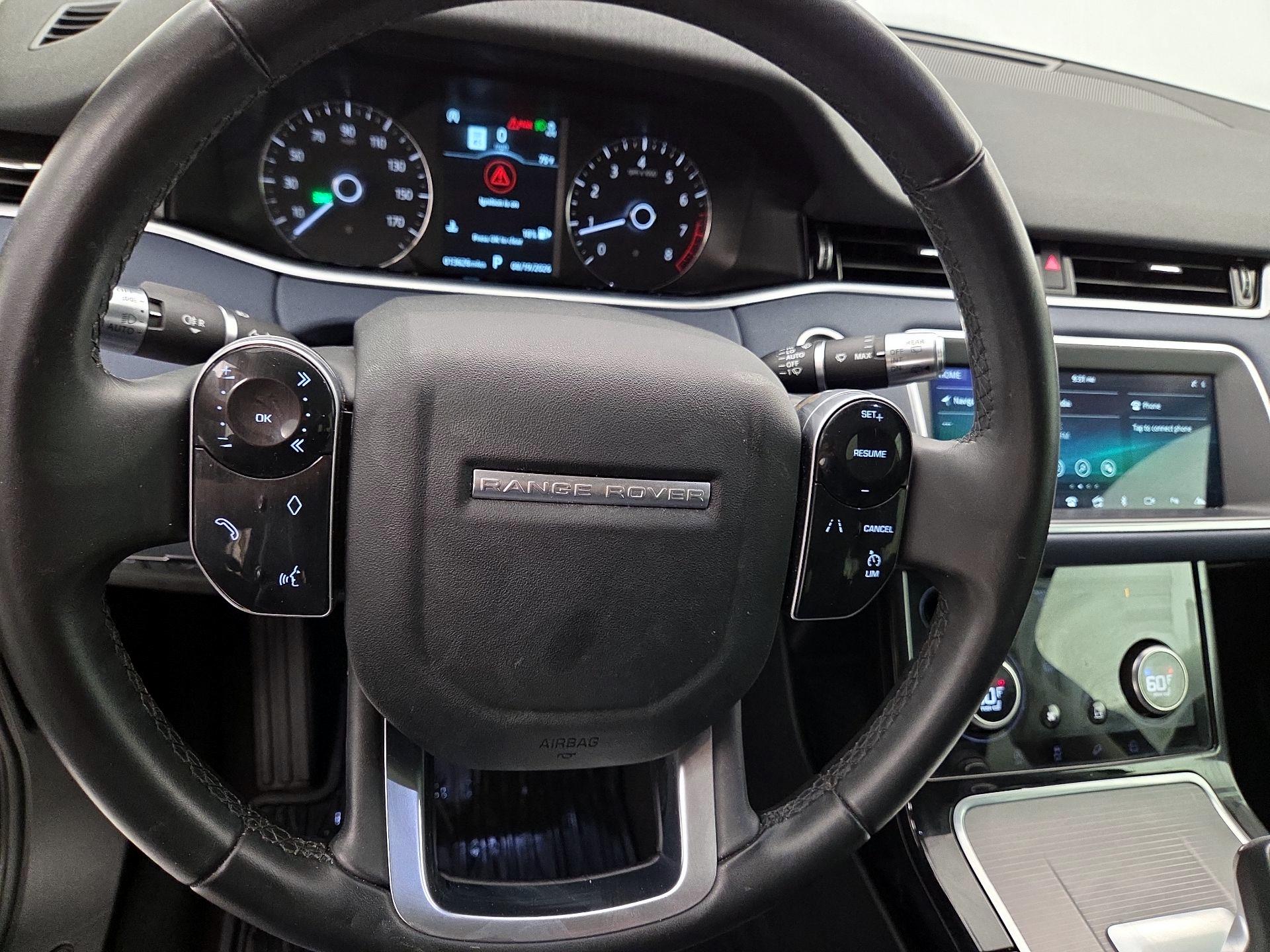 Thumbnail: 2020 Land Rover Range Rover Evoque - 10