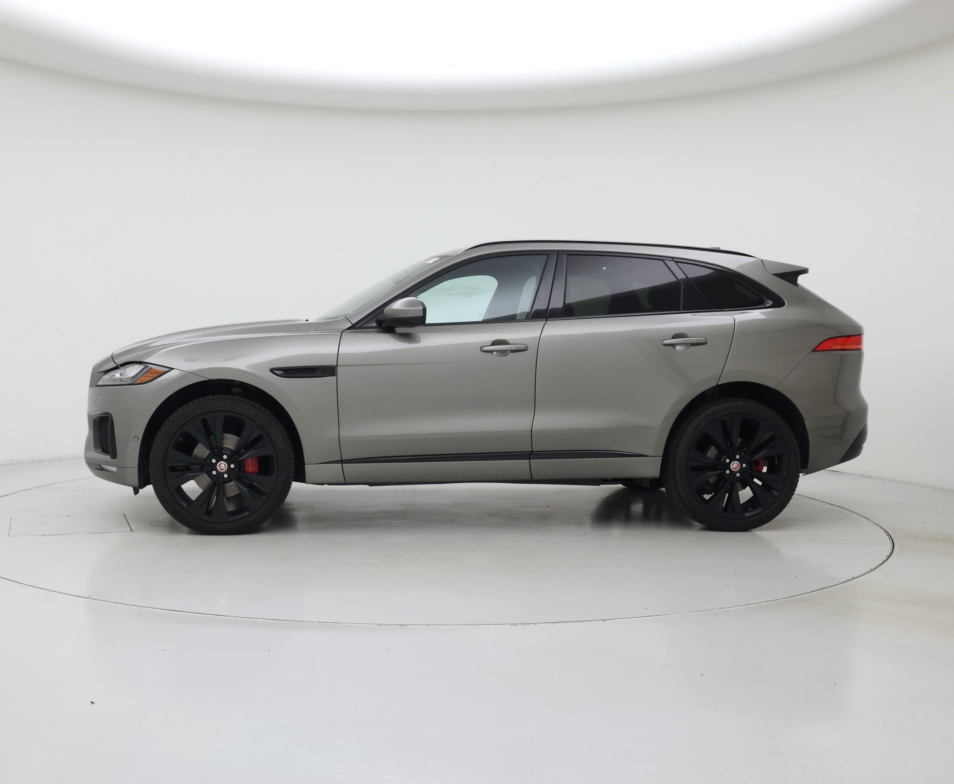Thumbnail: 2018 Jaguar F-Pace - 3