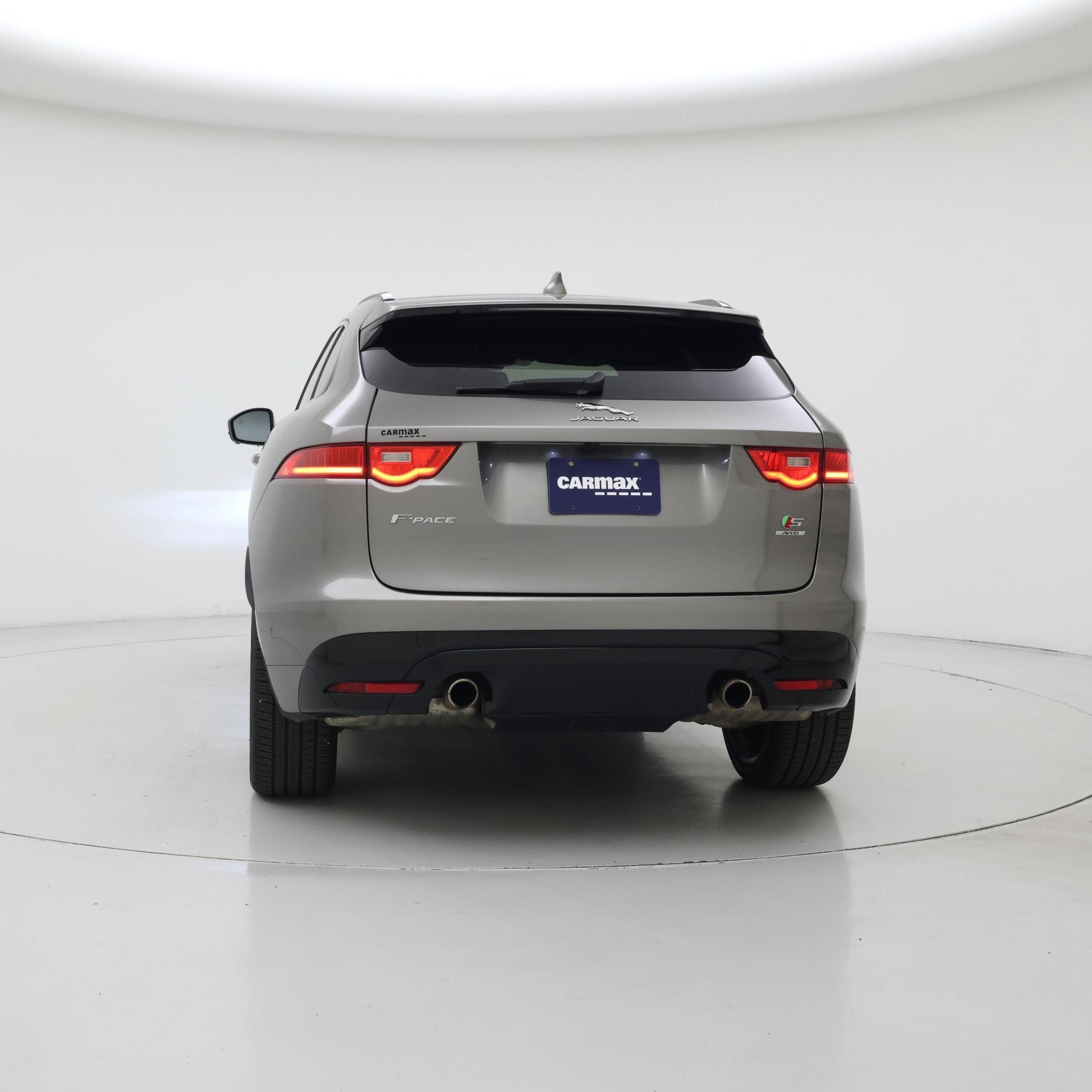 Thumbnail: 2018 Jaguar F-Pace - 6