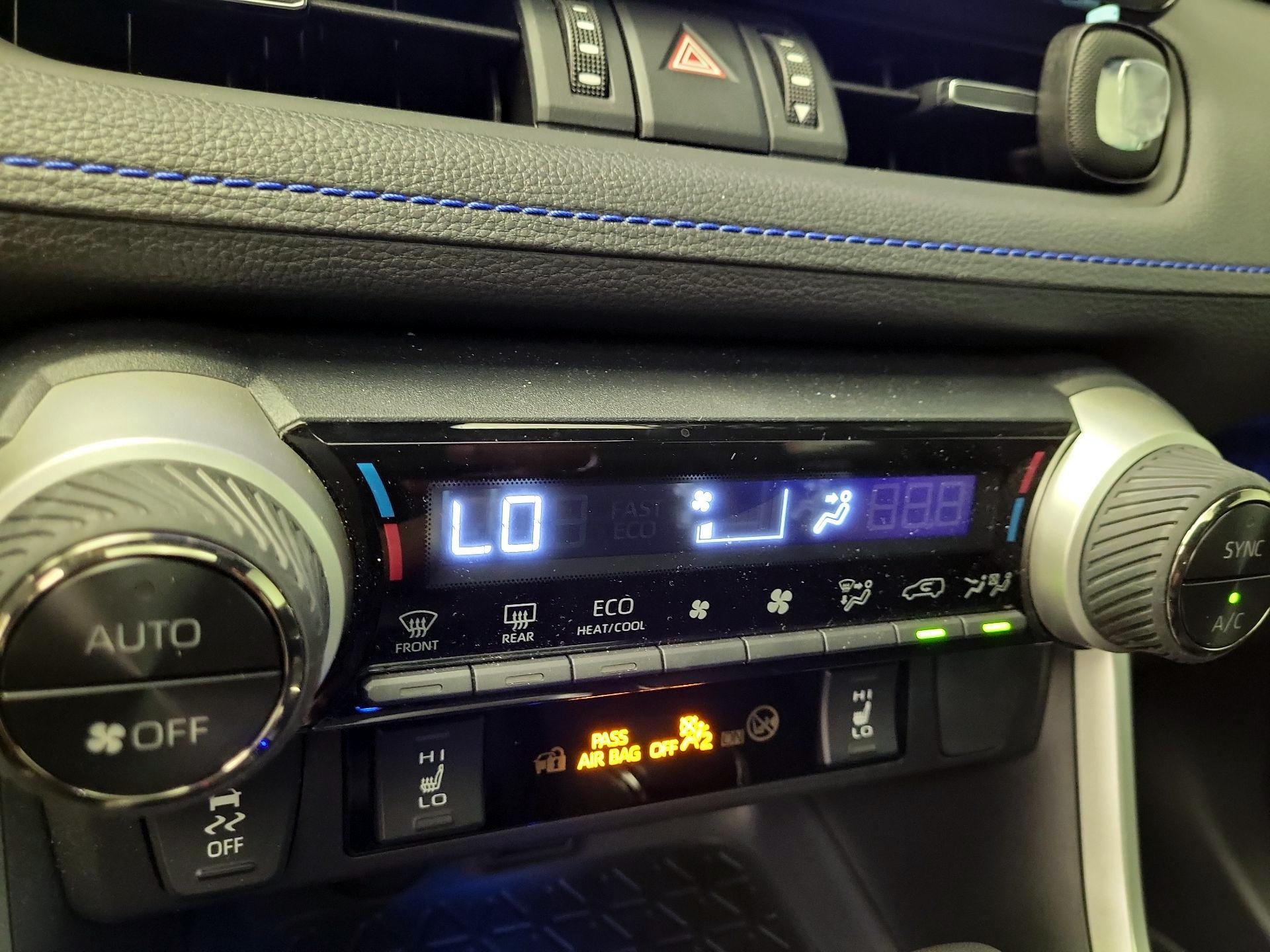 Thumbnail: 2025 Toyota RAV4 - 16