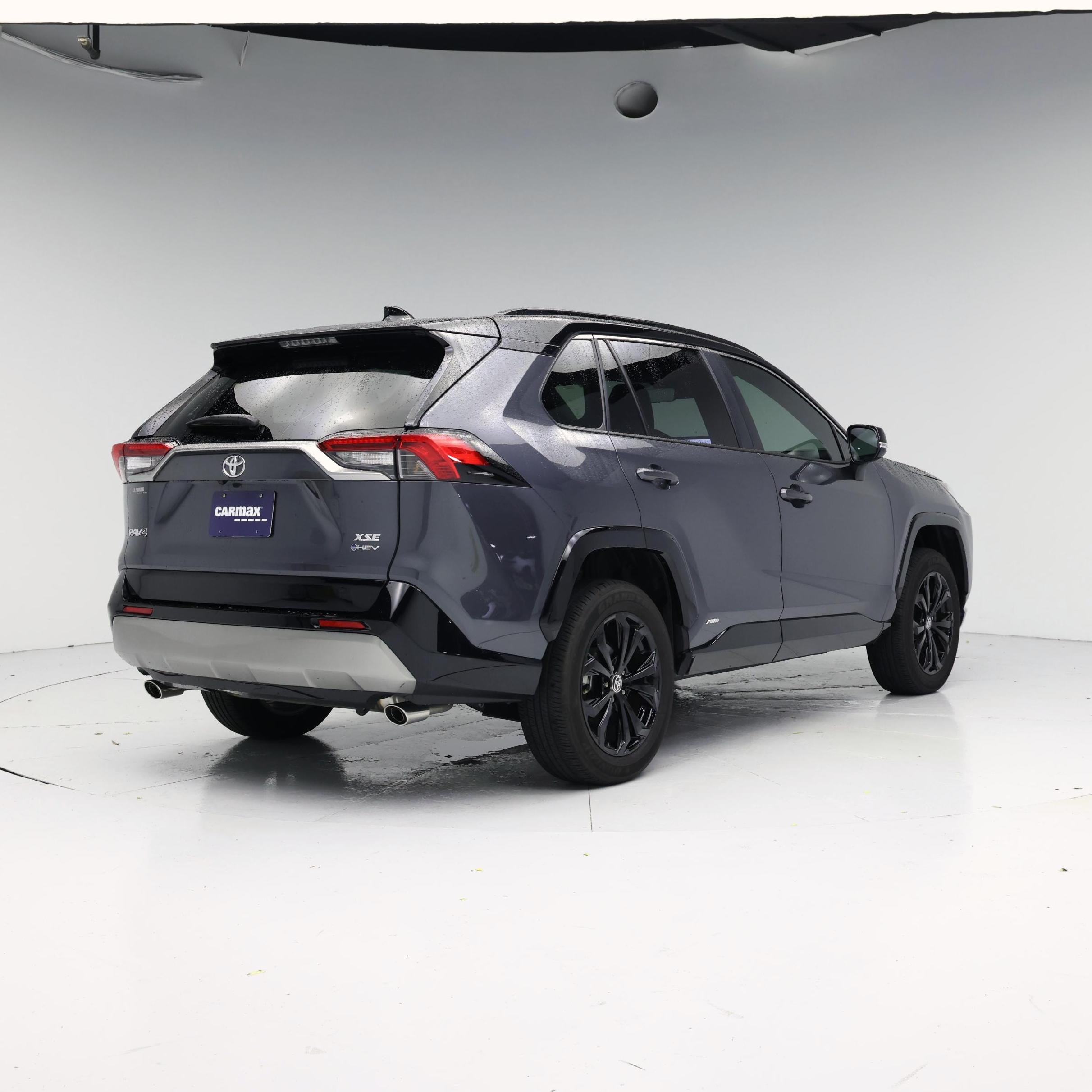 Thumbnail: 2025 Toyota RAV4 - 8