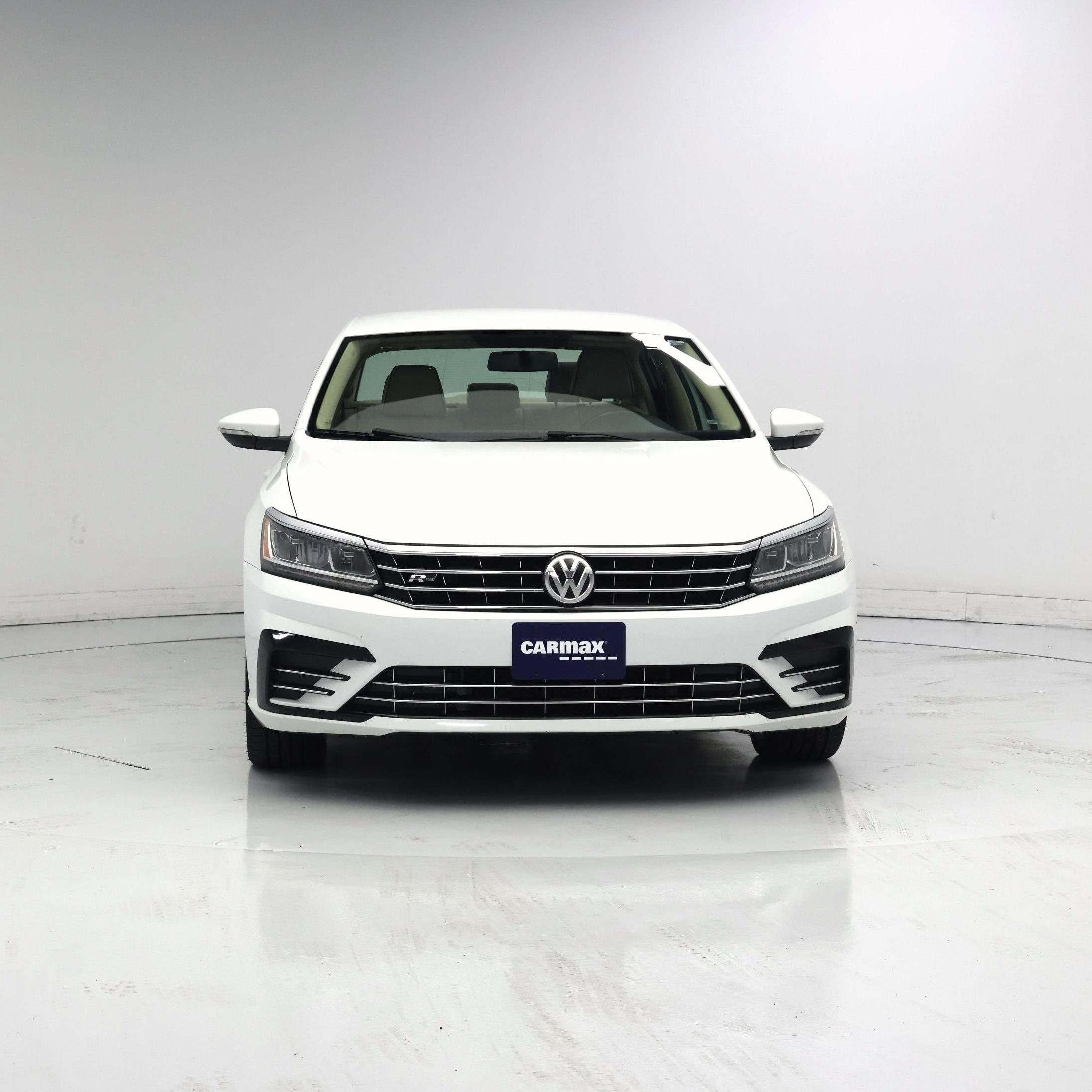 Thumbnail: 2018 Volkswagen Passat - 5