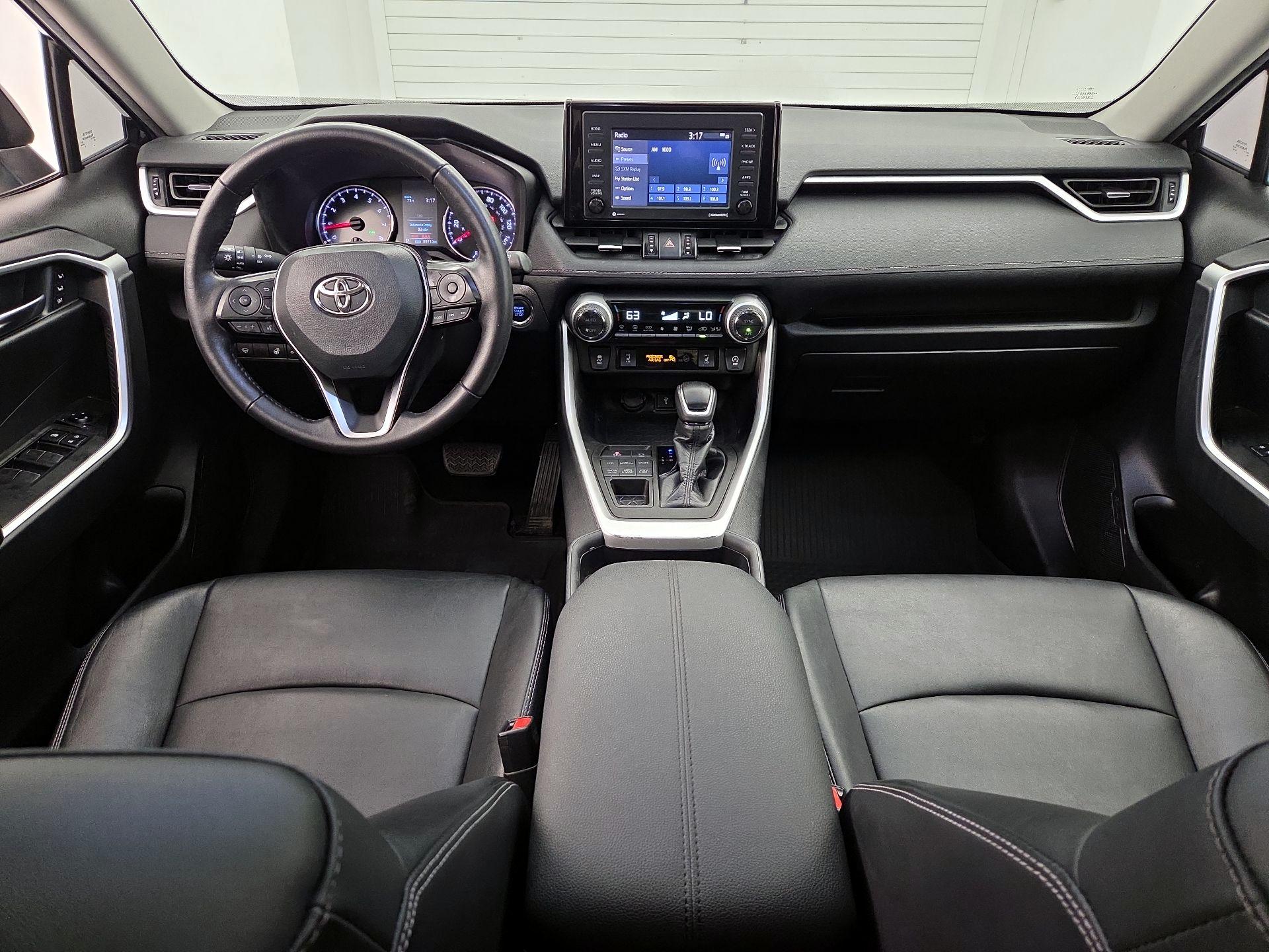 Thumbnail: 2021 Toyota RAV4 - 9