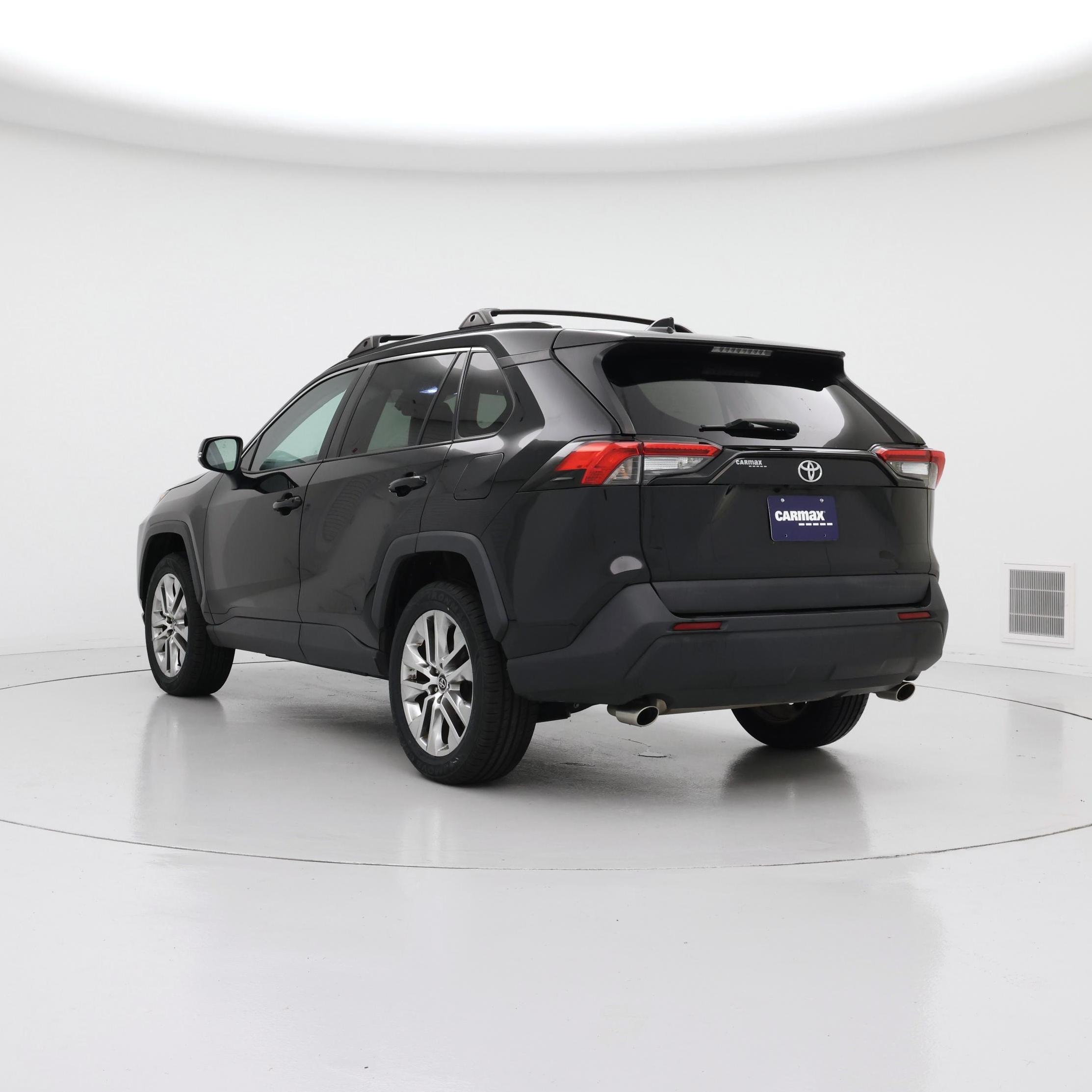 Thumbnail: 2021 Toyota RAV4 - 2