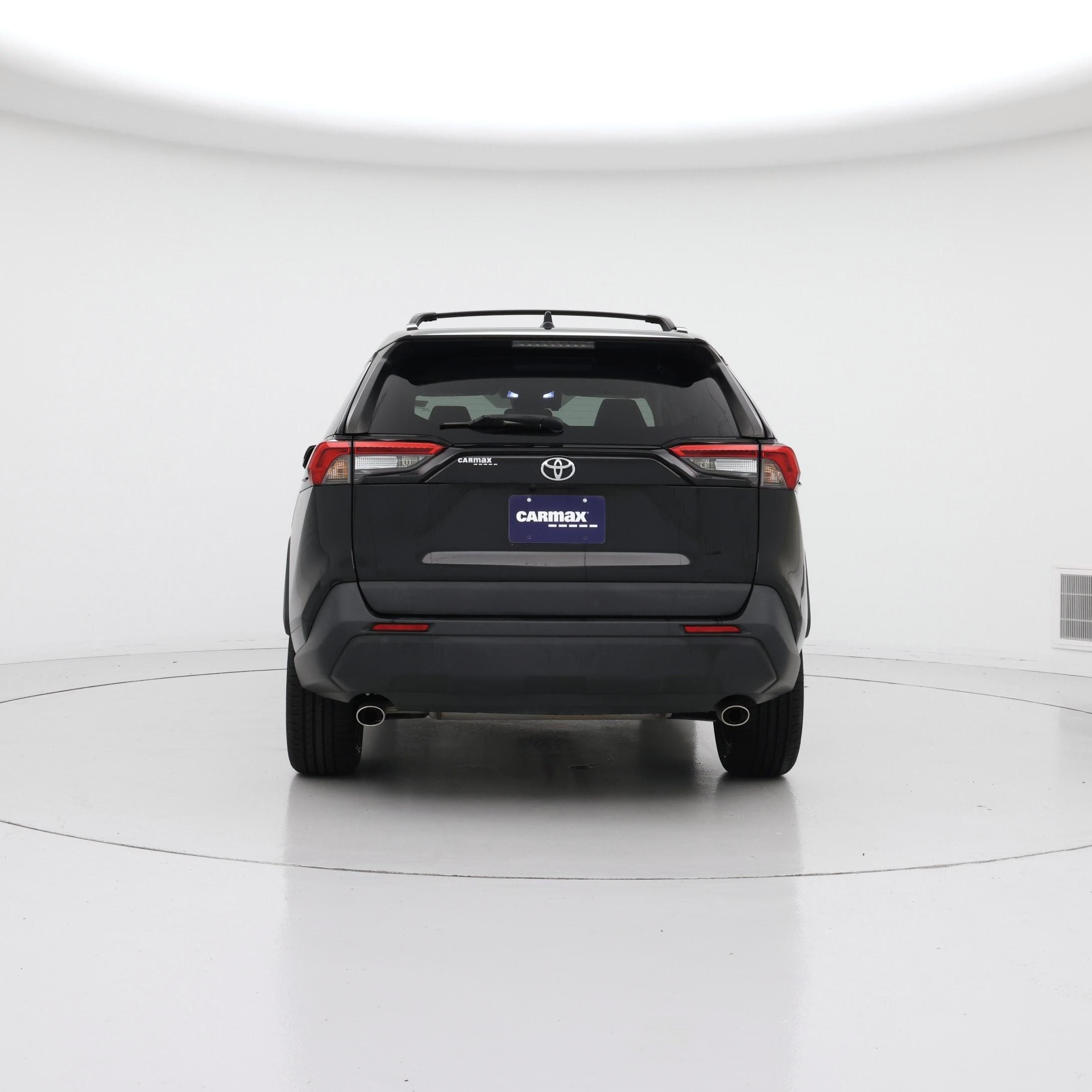 Thumbnail: 2021 Toyota RAV4 - 6