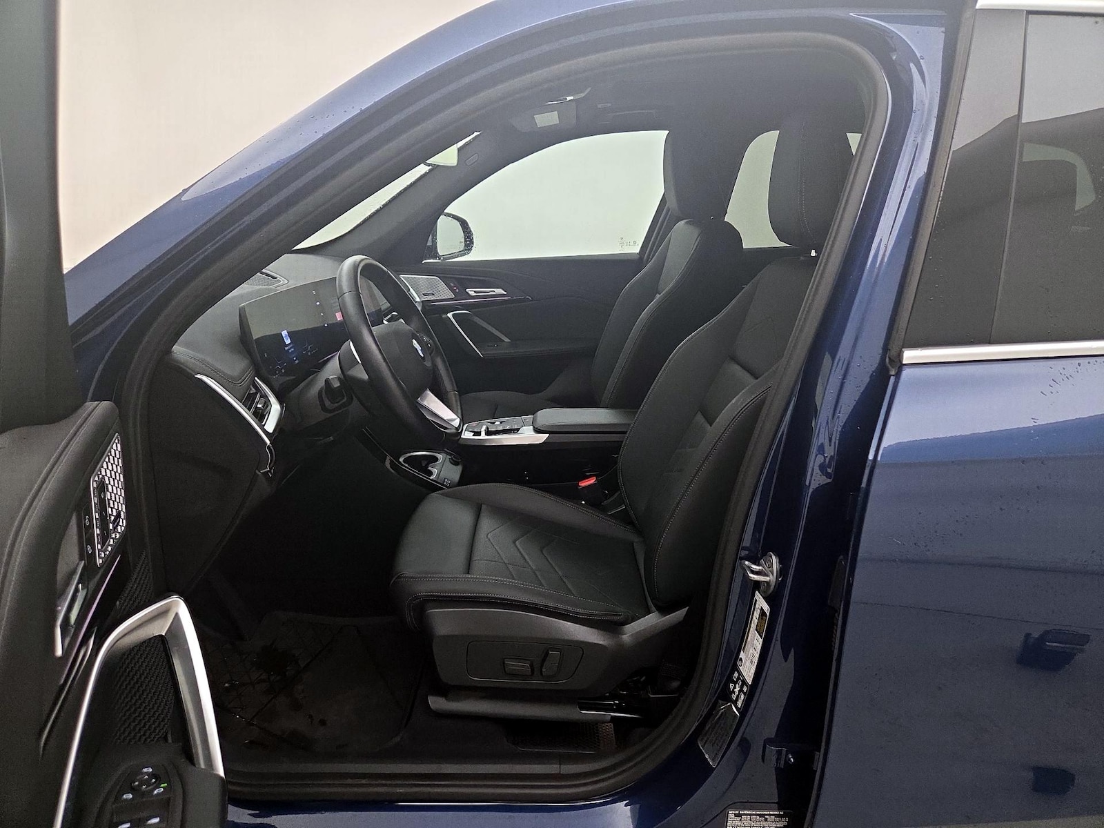 2024 BMW X1 28i - Photo 12