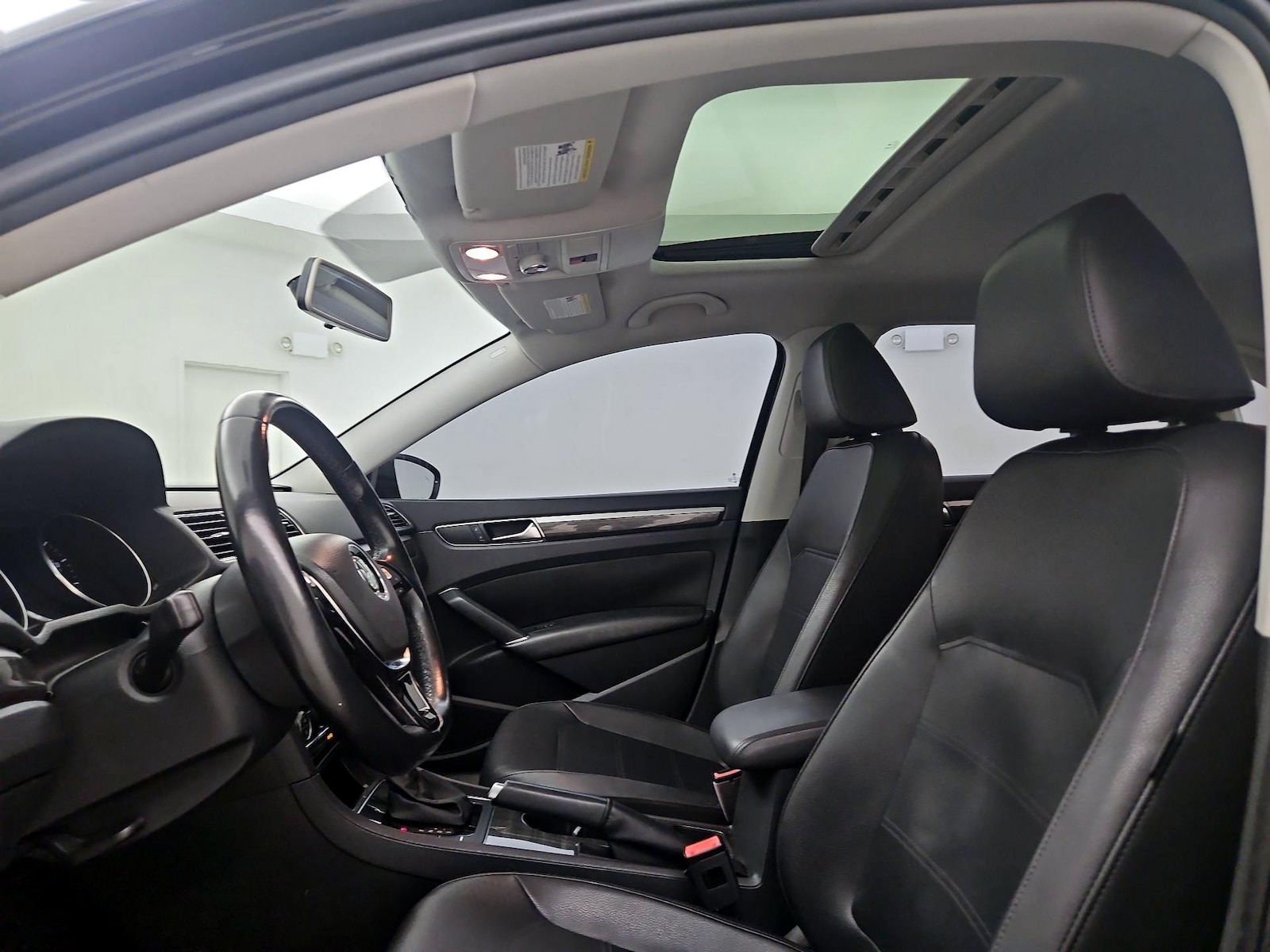 2017 Volkswagen Passat SE - Photo 18