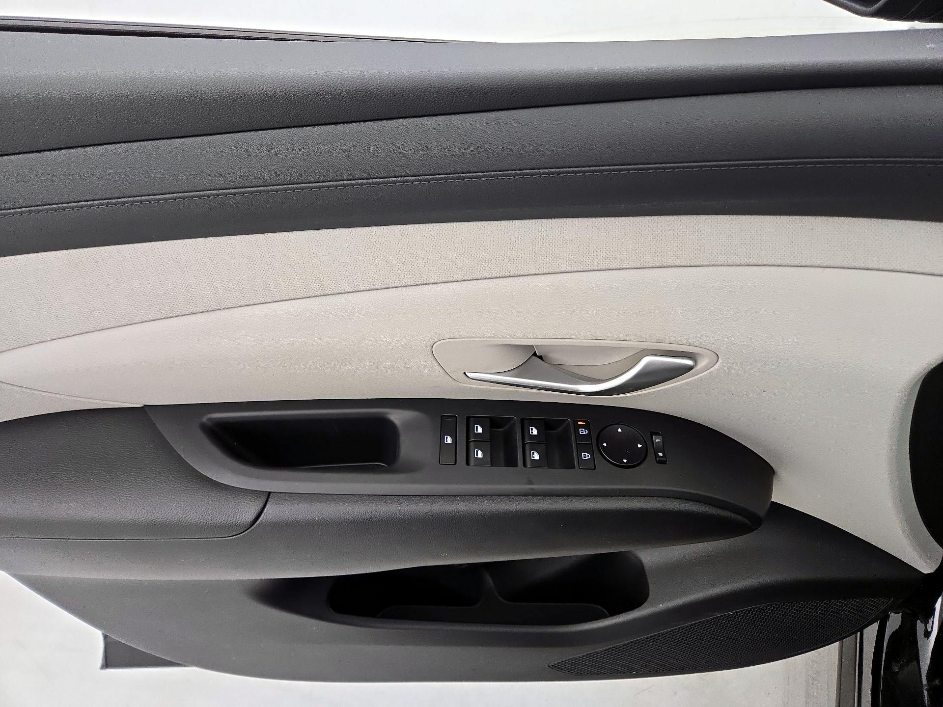 Thumbnail: 2025 Hyundai Tucson - 12