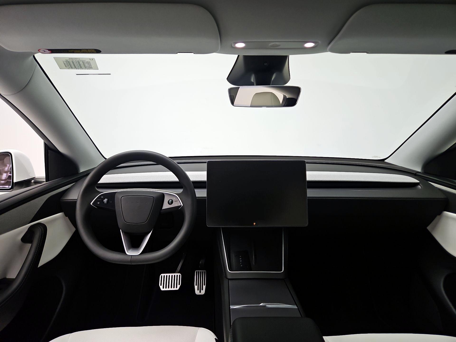 Thumbnail: 2026 Tesla Model Y - 9