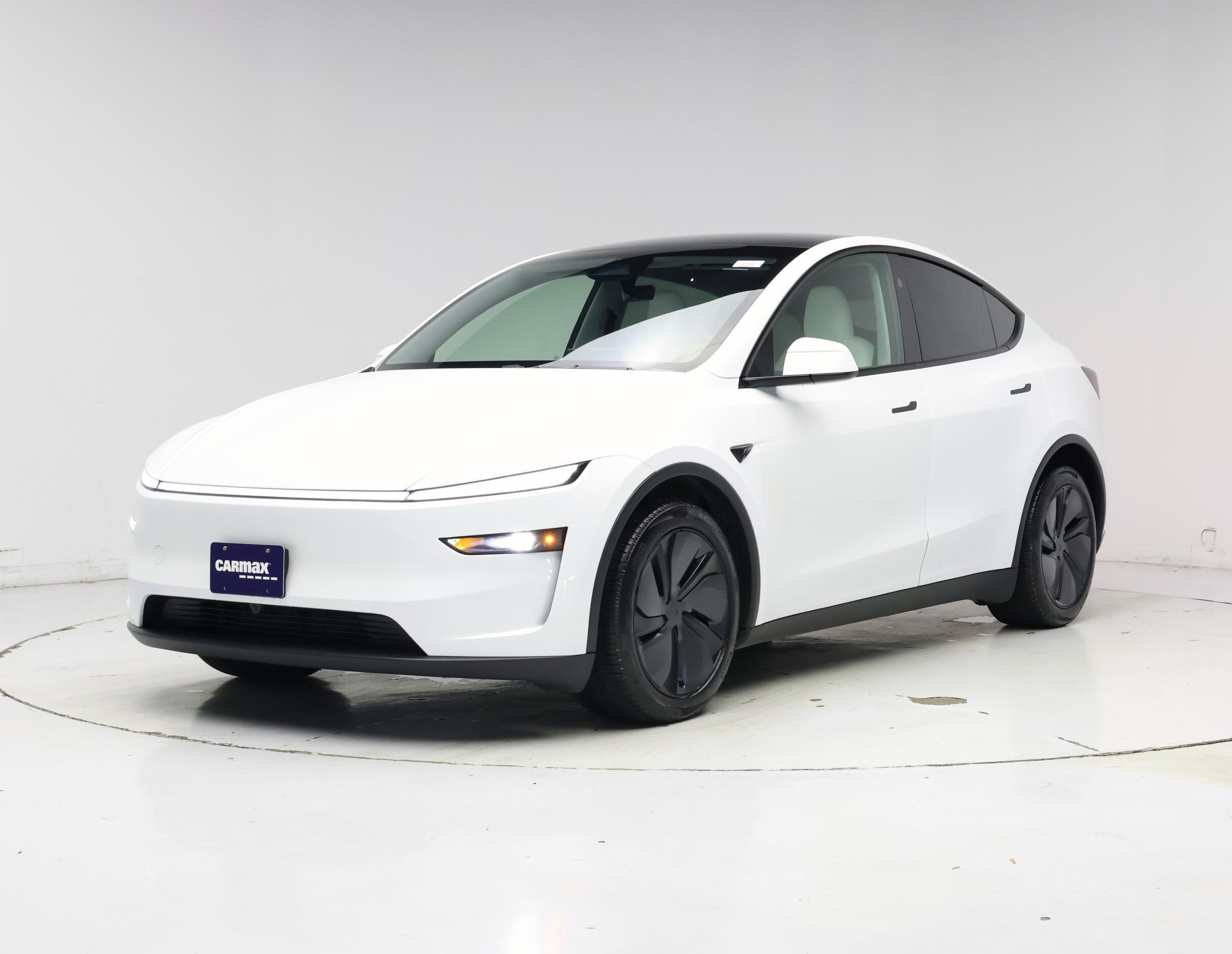 Thumbnail: 2026 Tesla Model Y - 4