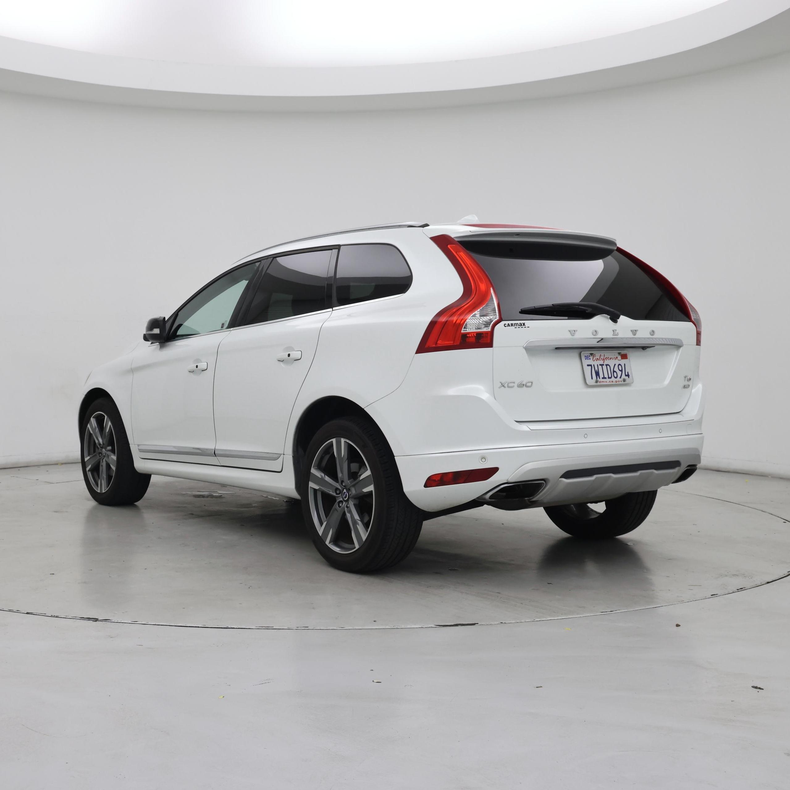 Thumbnail: 2017 Volvo XC60 - 2