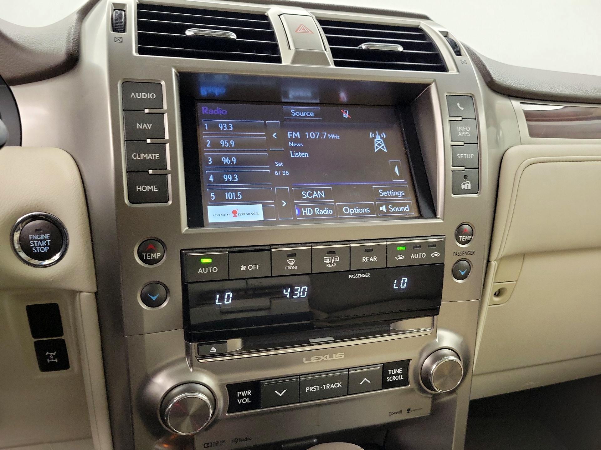 Thumbnail: 2015 Lexus GX - 16