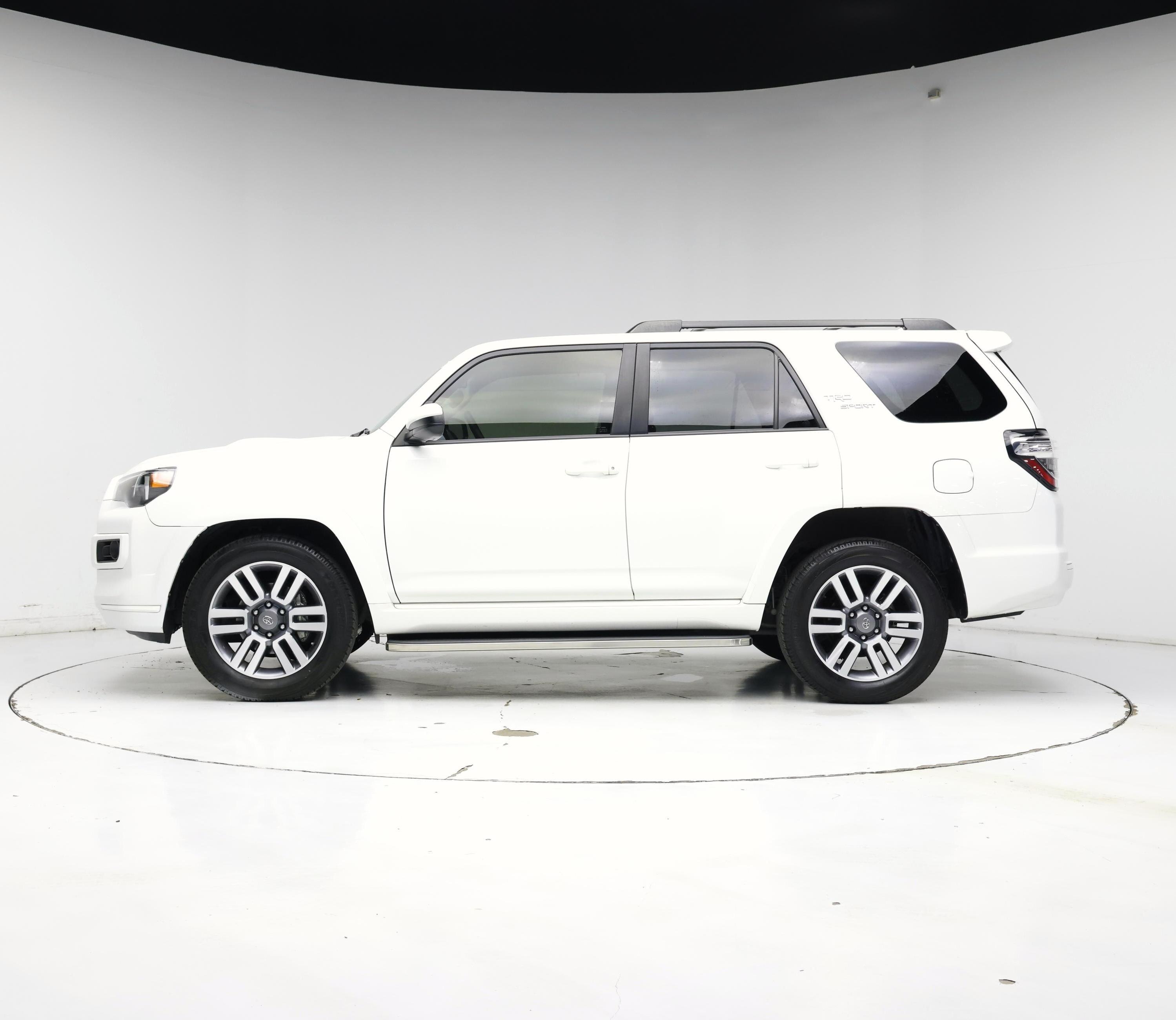 Thumbnail: 2023 Toyota 4Runner - 3