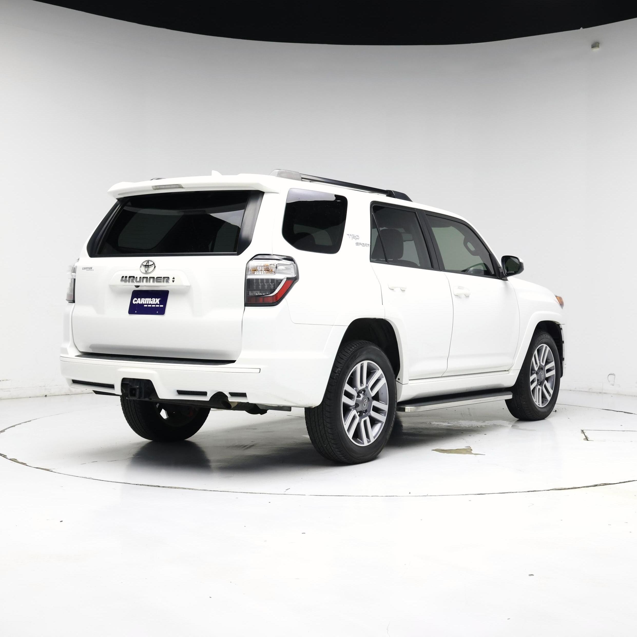 Thumbnail: 2023 Toyota 4Runner - 8