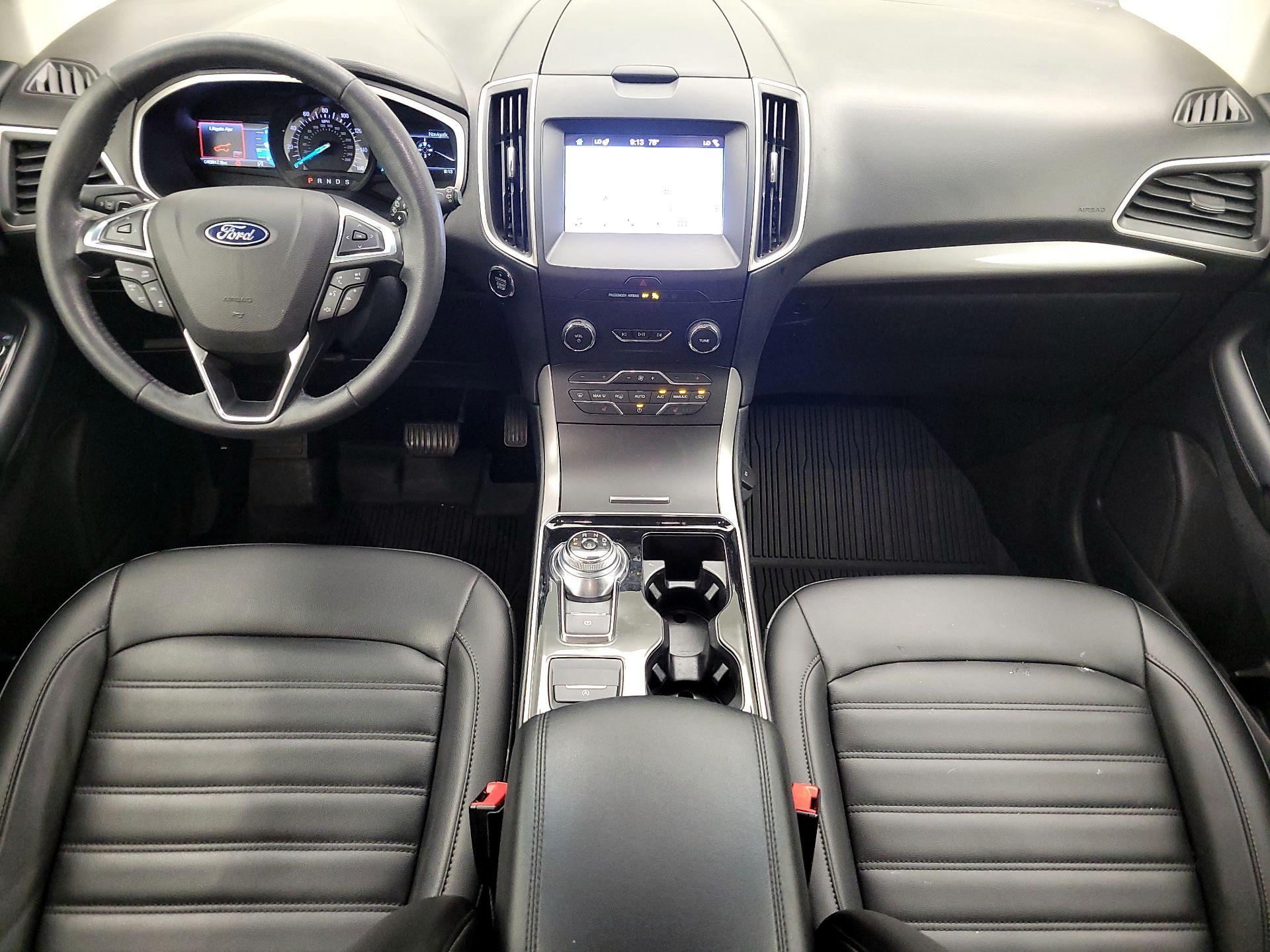 Thumbnail: 2019 Ford Edge - 9