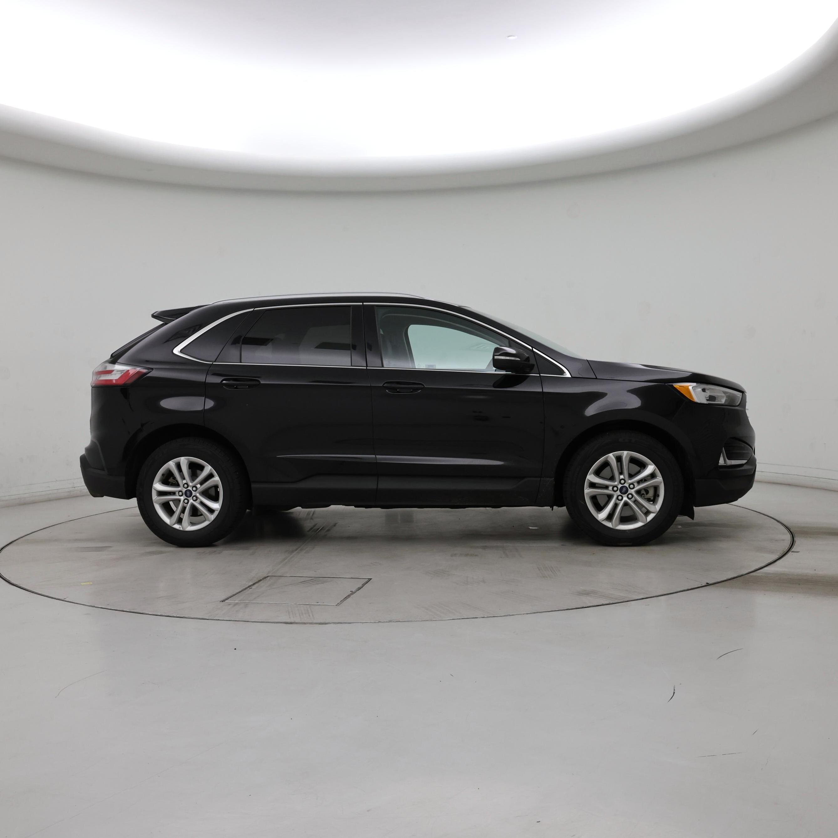 Thumbnail: 2019 Ford Edge - 7