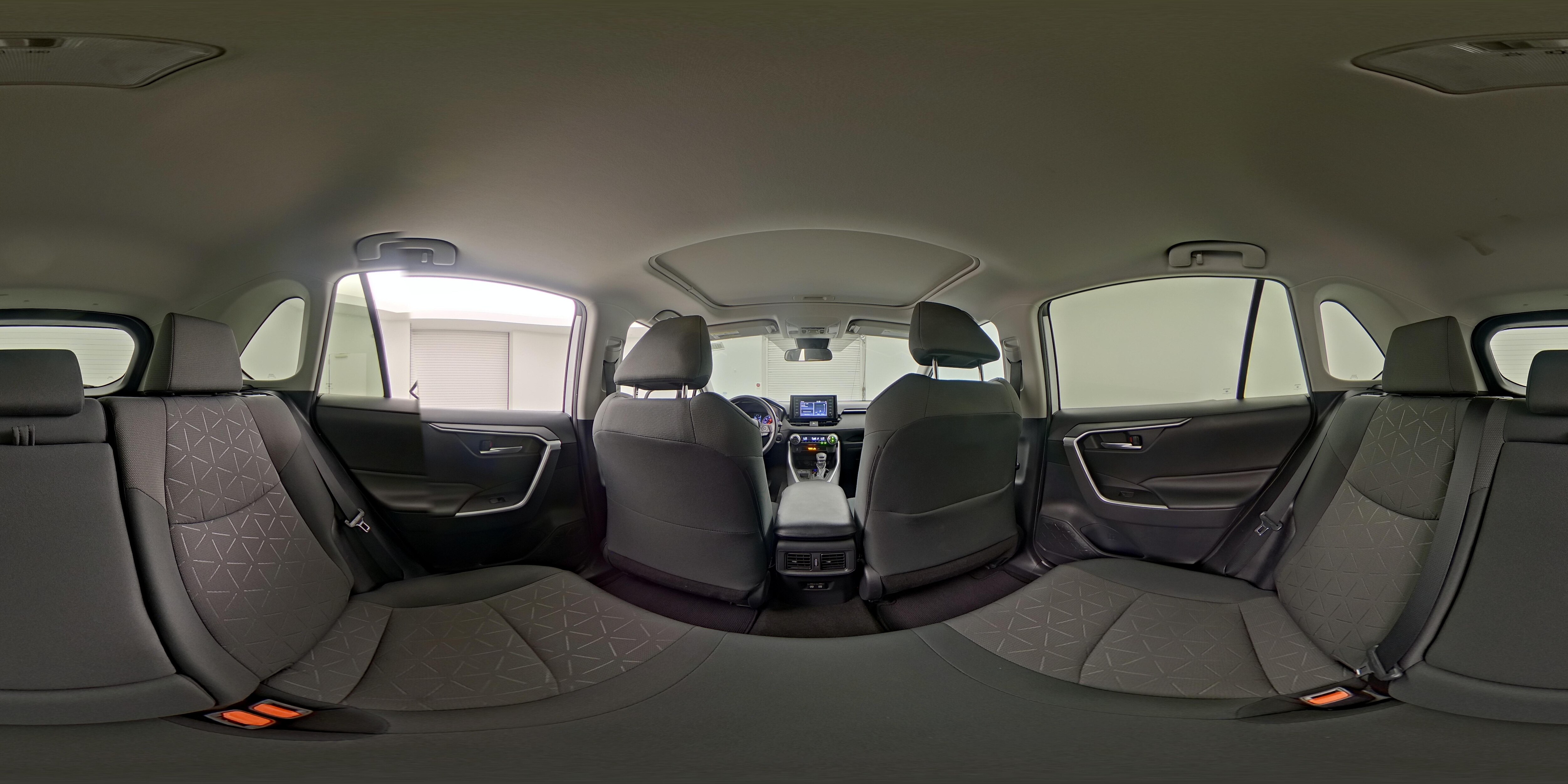 2019 Toyota RAV4 XLE - Photo 26