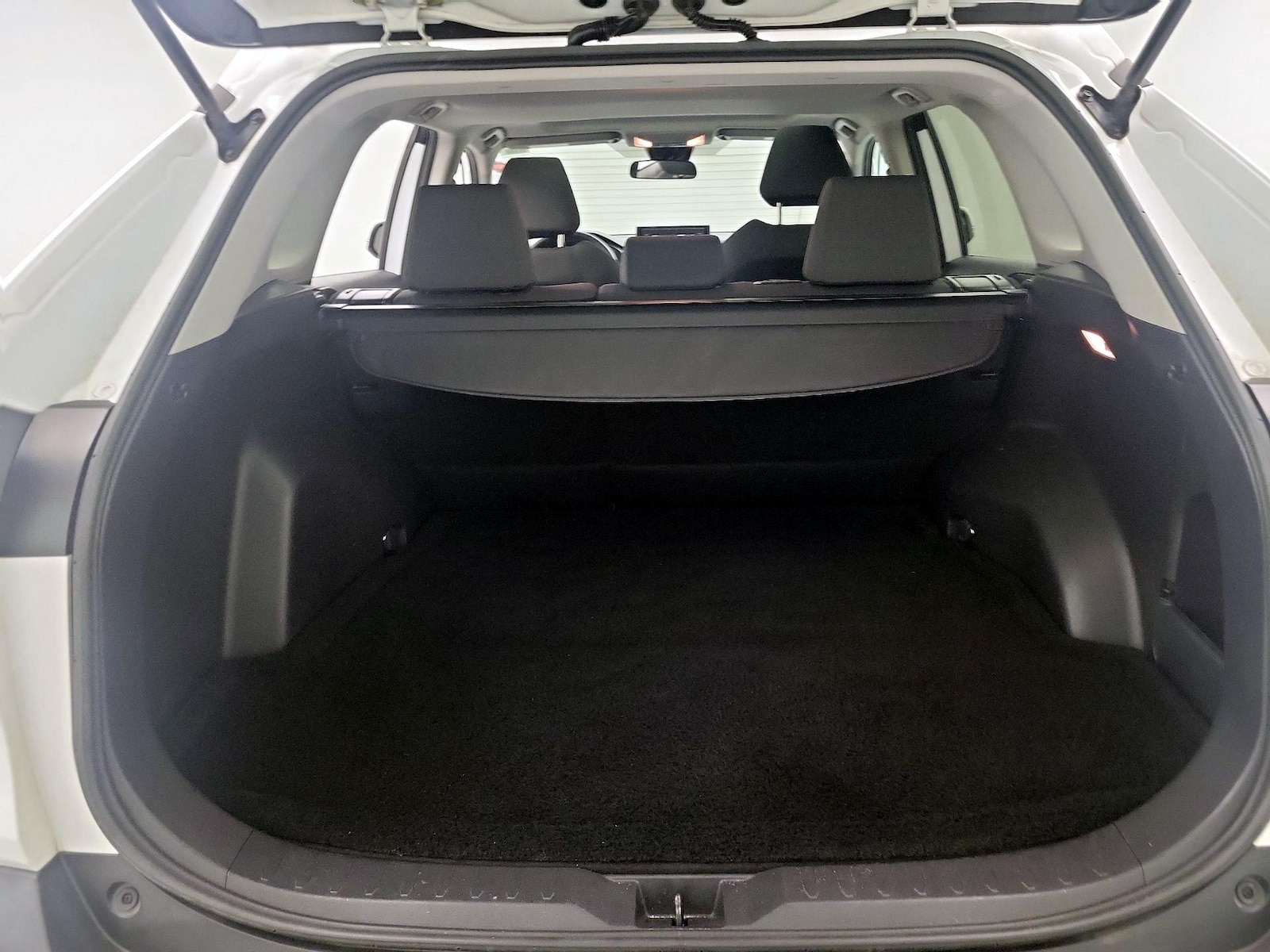 2019 Toyota RAV4 XLE - Photo 22