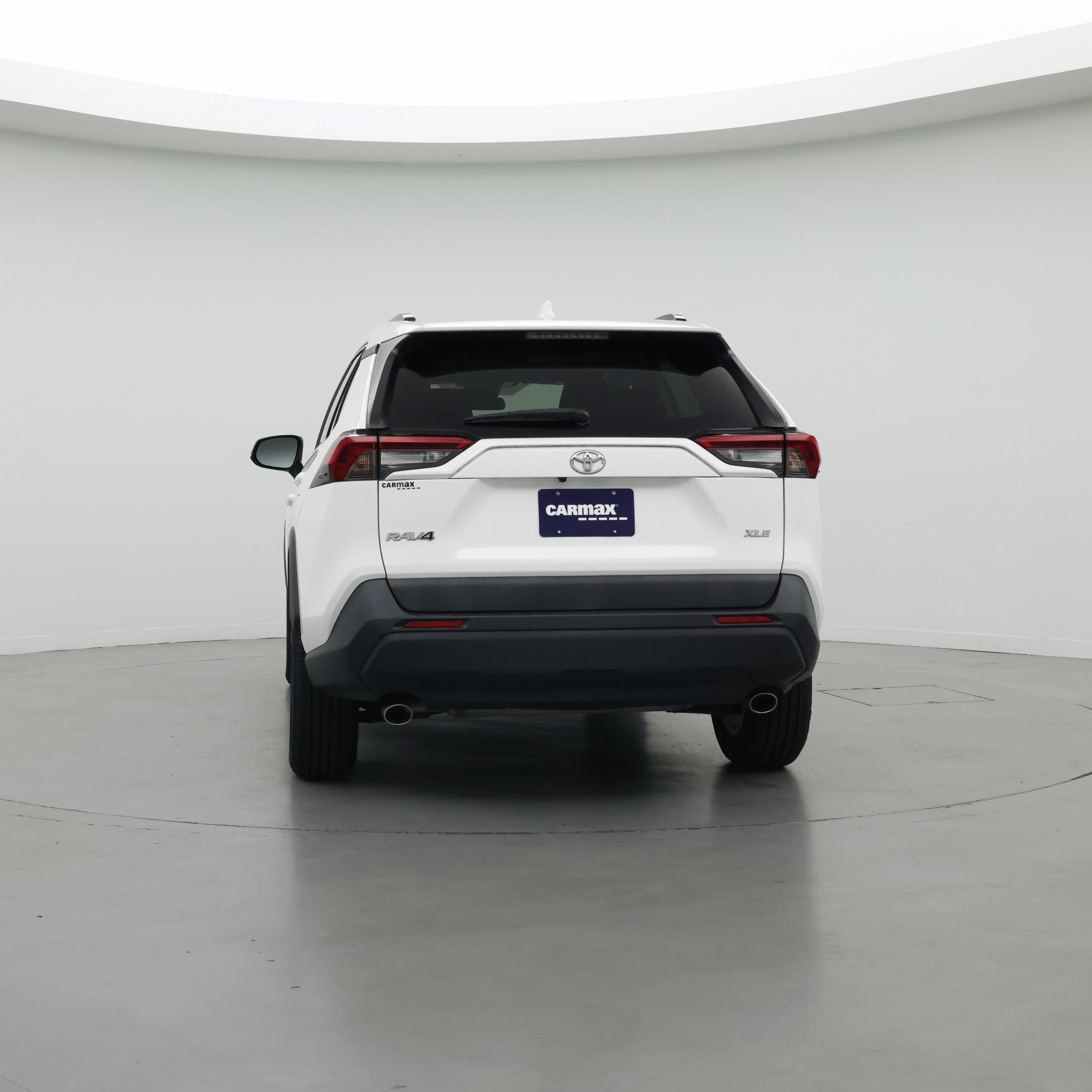 Thumbnail: 2019 Toyota RAV4 - 6