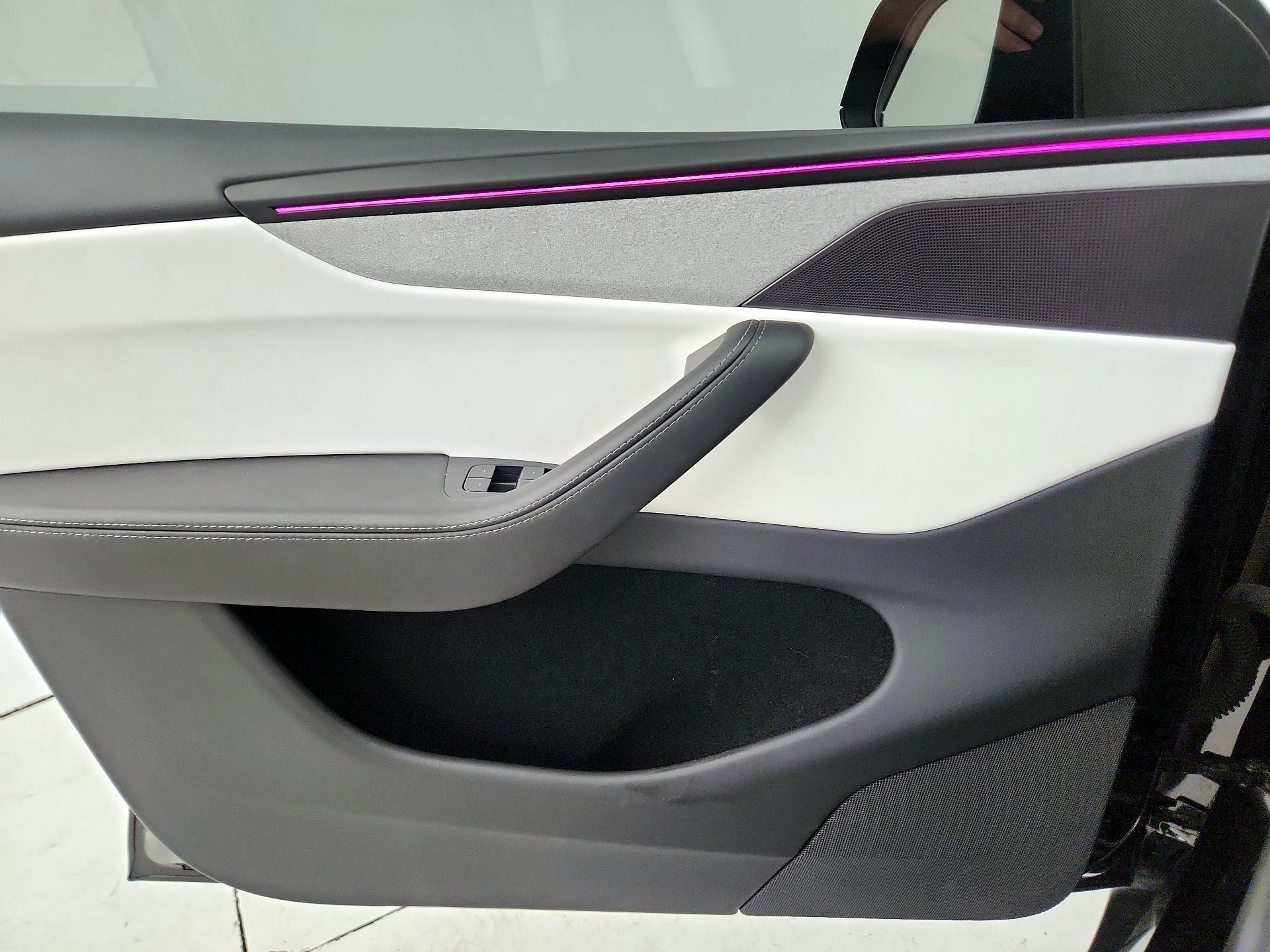 Thumbnail: 2026 Tesla Model Y - 12