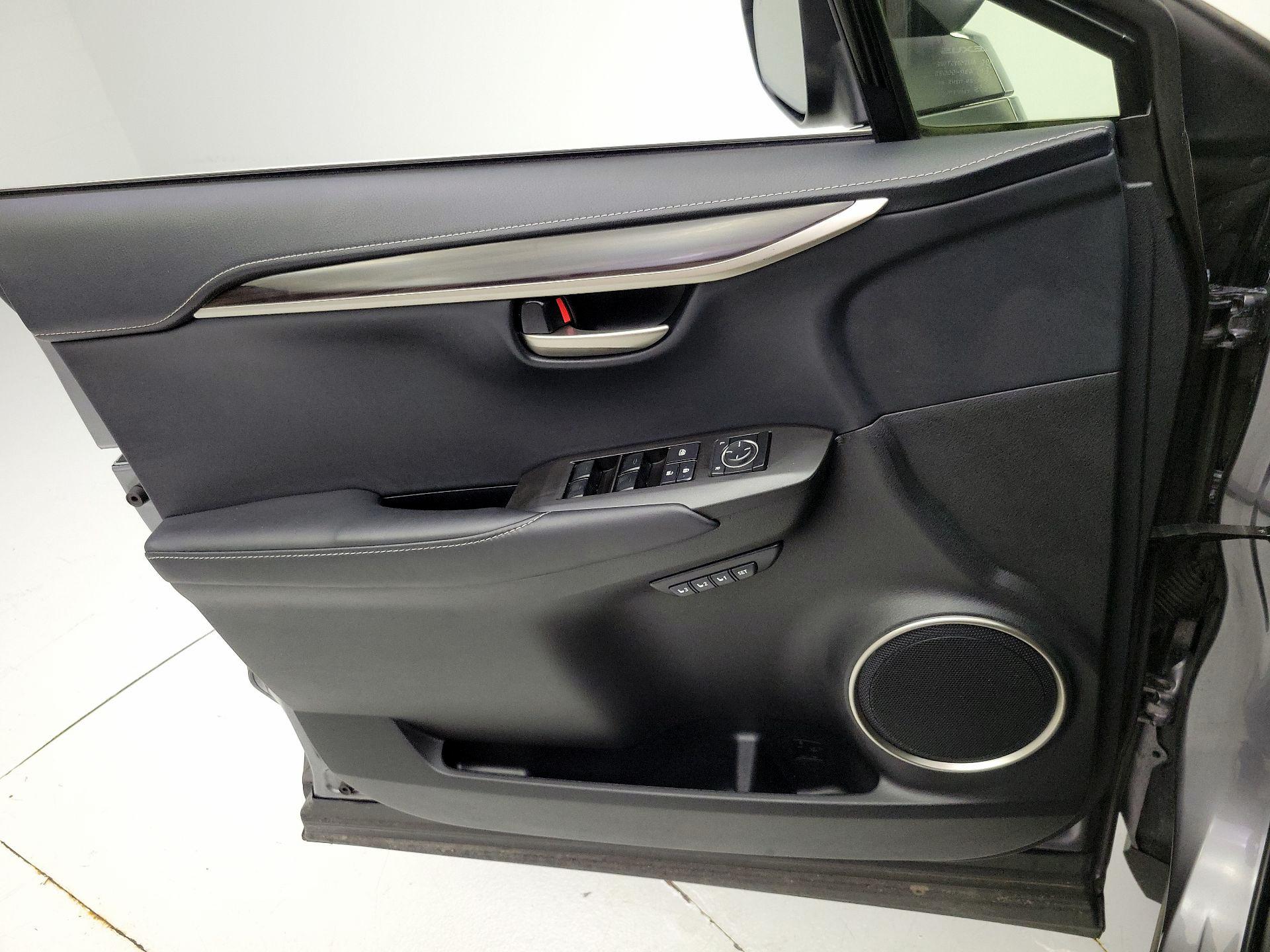 Thumbnail: 2016 Lexus NX - 12