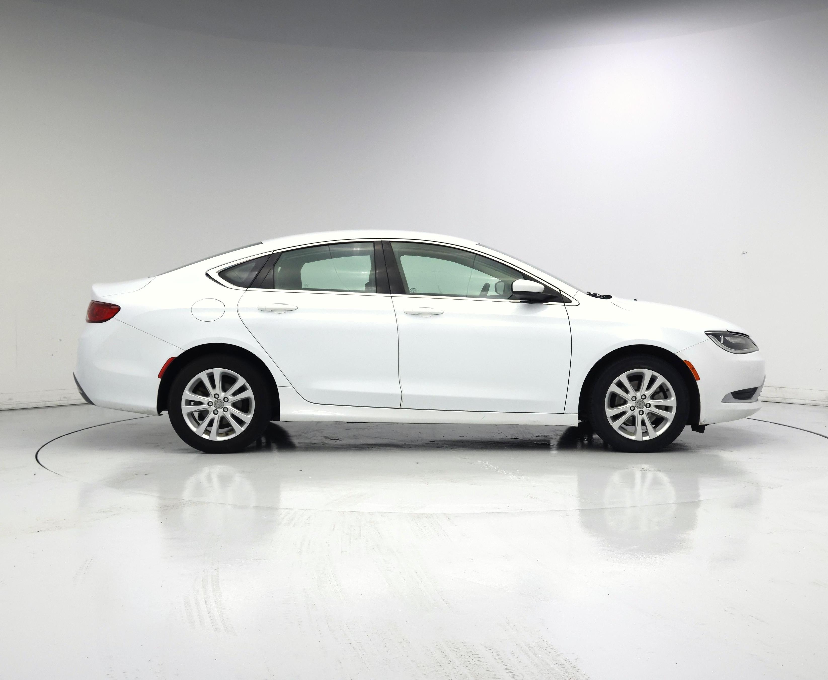 Thumbnail: 2016 Chrysler 200 - 7