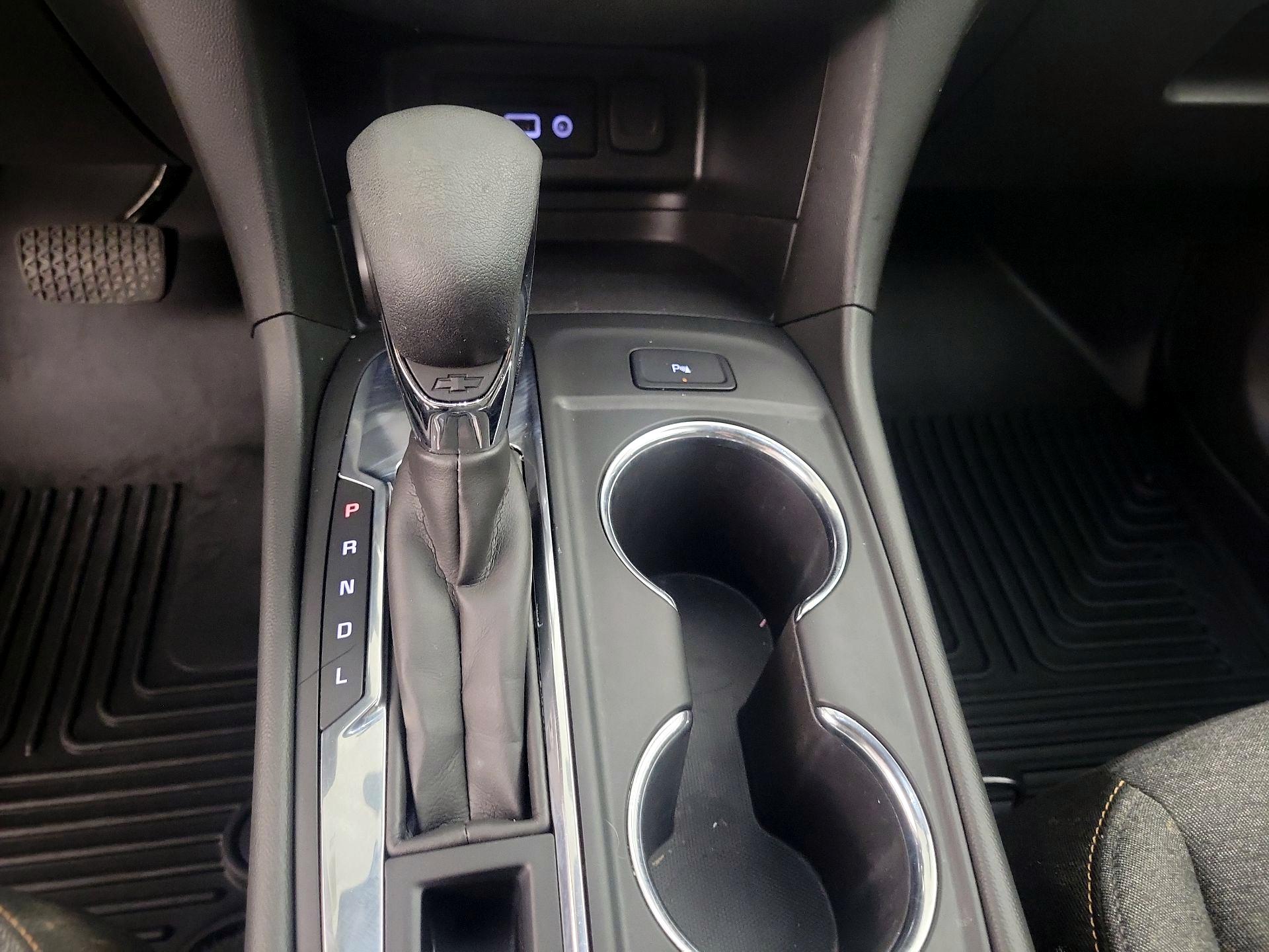 Thumbnail: 2023 Chevrolet Equinox - 18