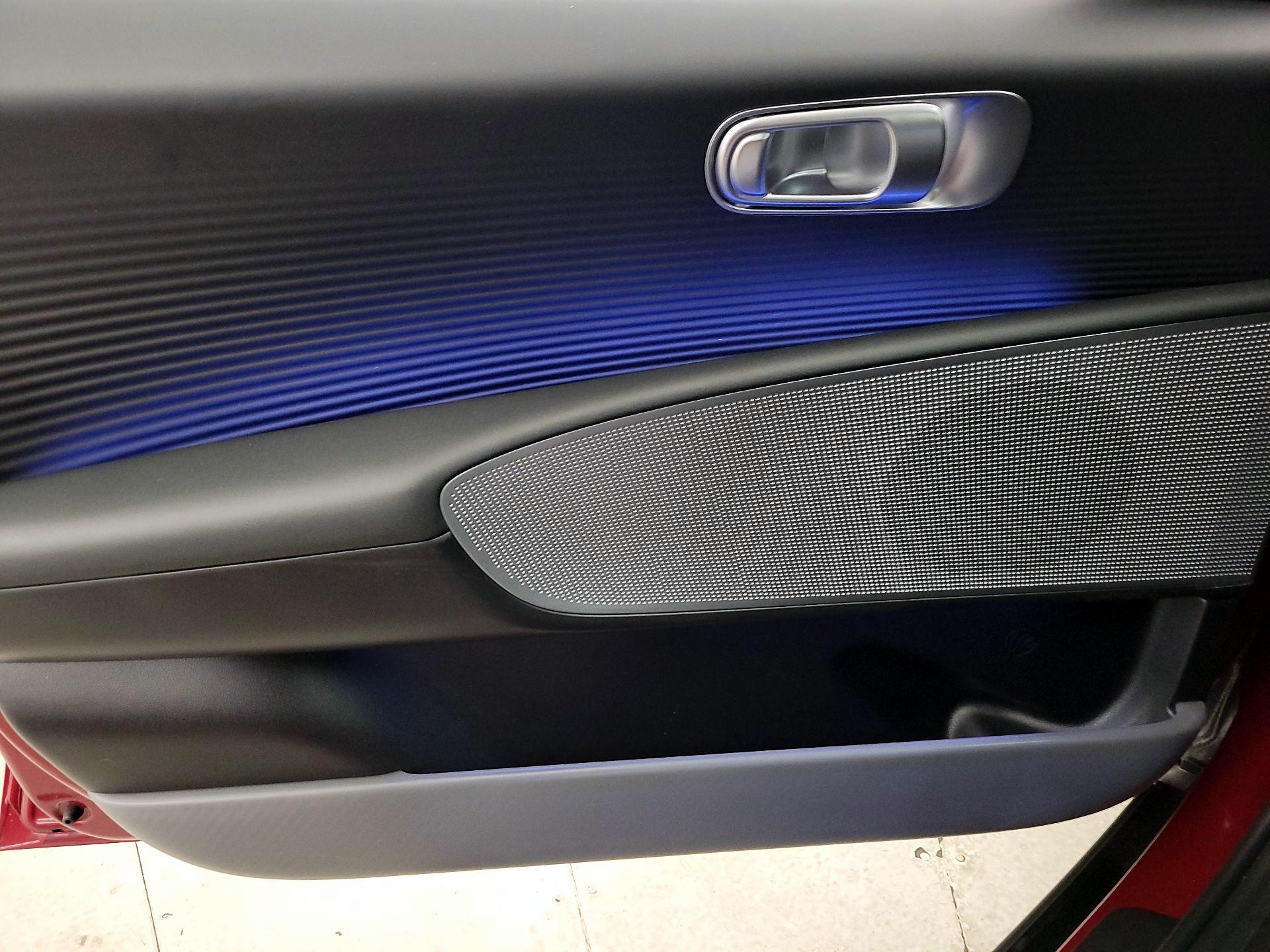 Thumbnail: 2023 Hyundai Ioniq 6 - 12