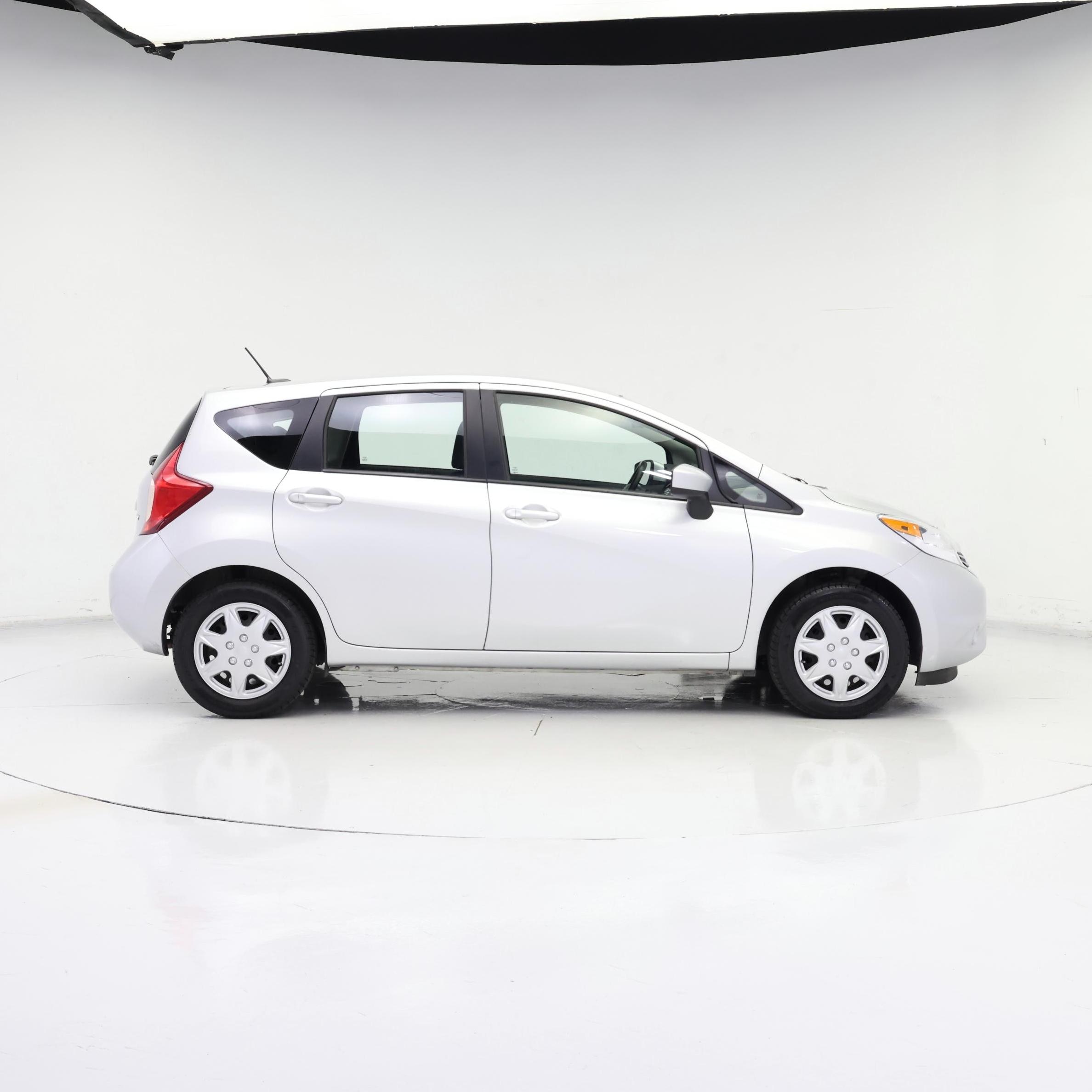 Thumbnail: 2016 Nissan Versa Note - 7