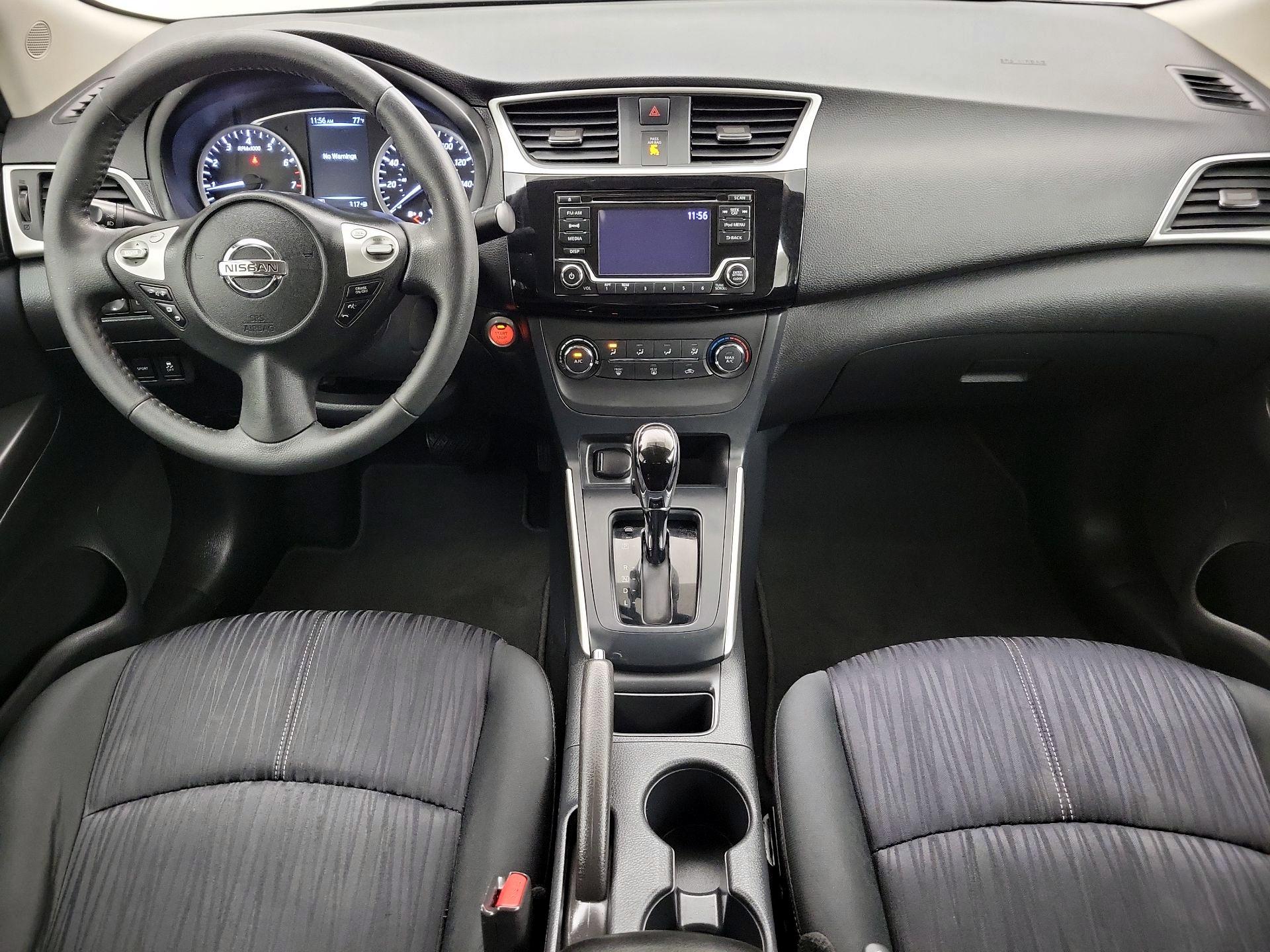 Thumbnail: 2017 Nissan Sentra - 9
