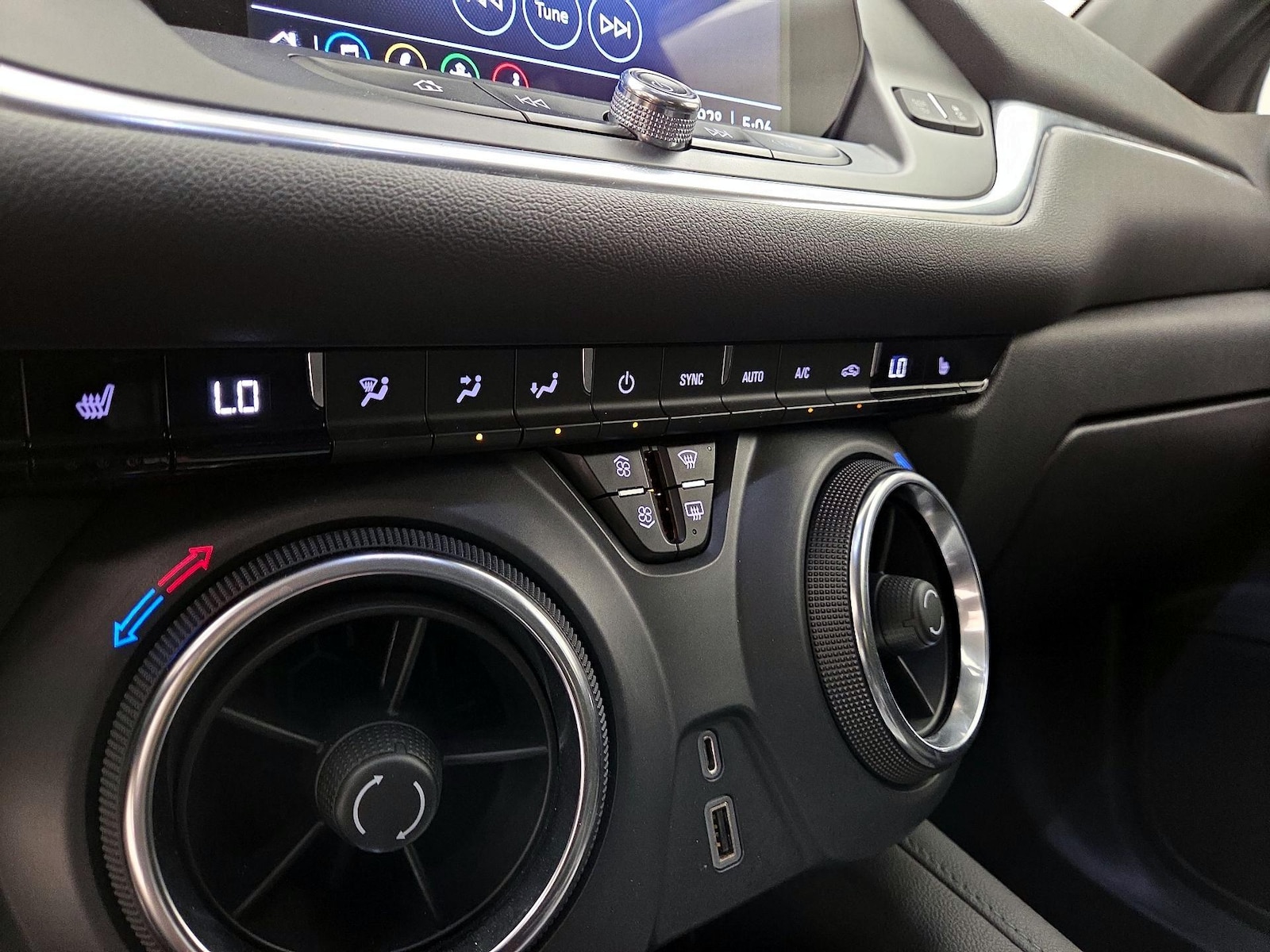 2021 Chevrolet Blazer 1LT - Photo 17