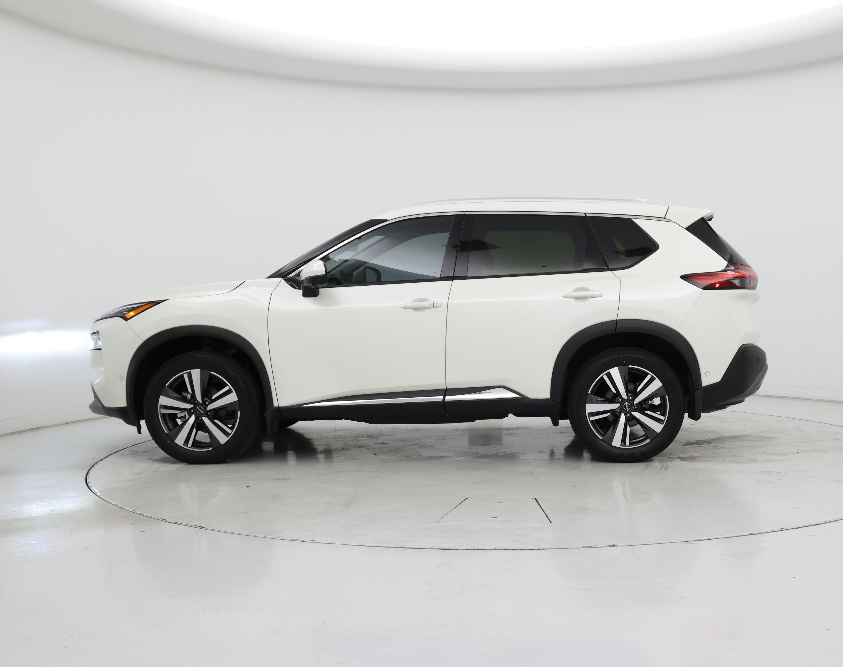 Thumbnail: 2023 Nissan Rogue - 3