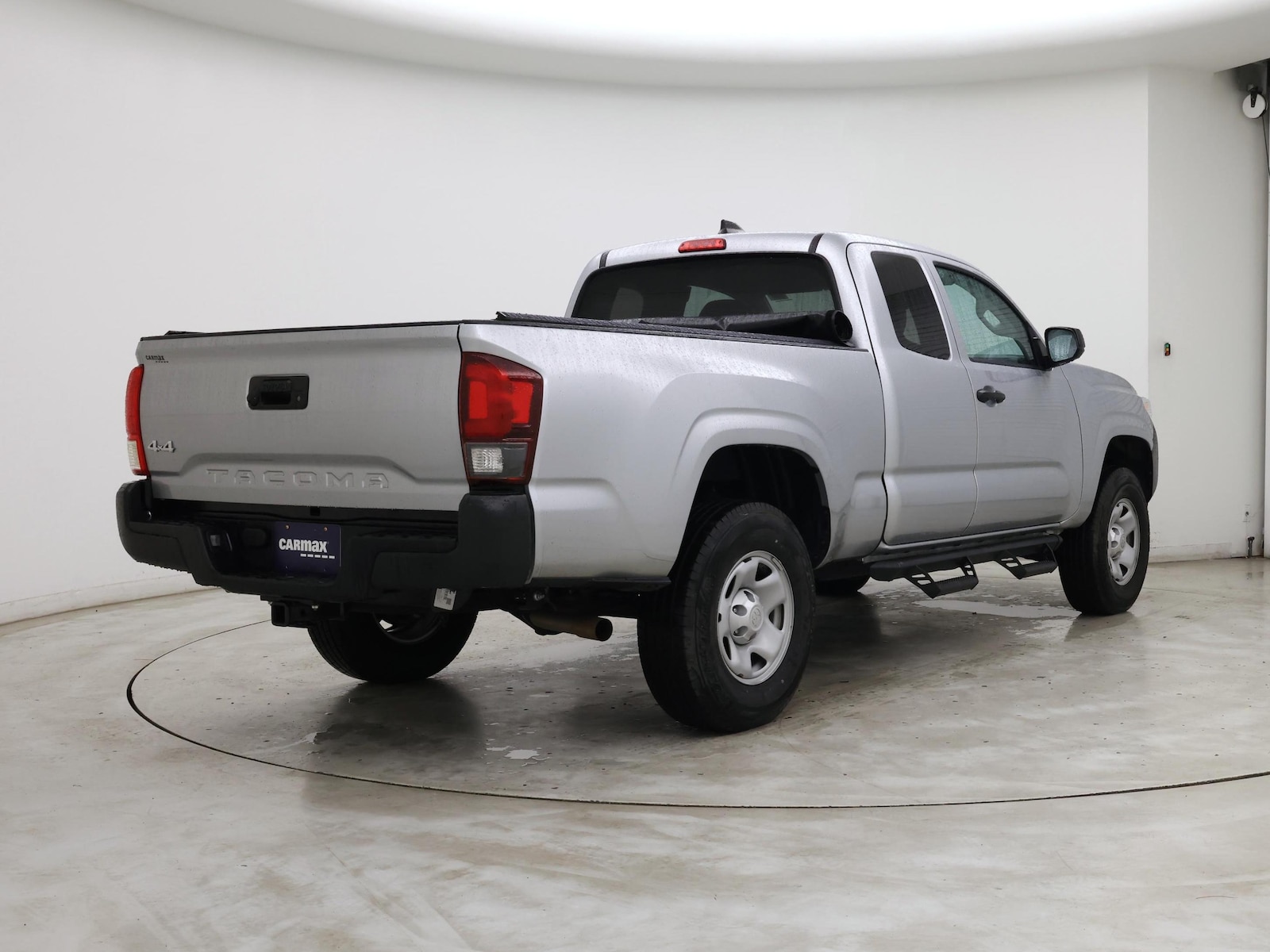 2023 Toyota Tacoma SR - Photo 9