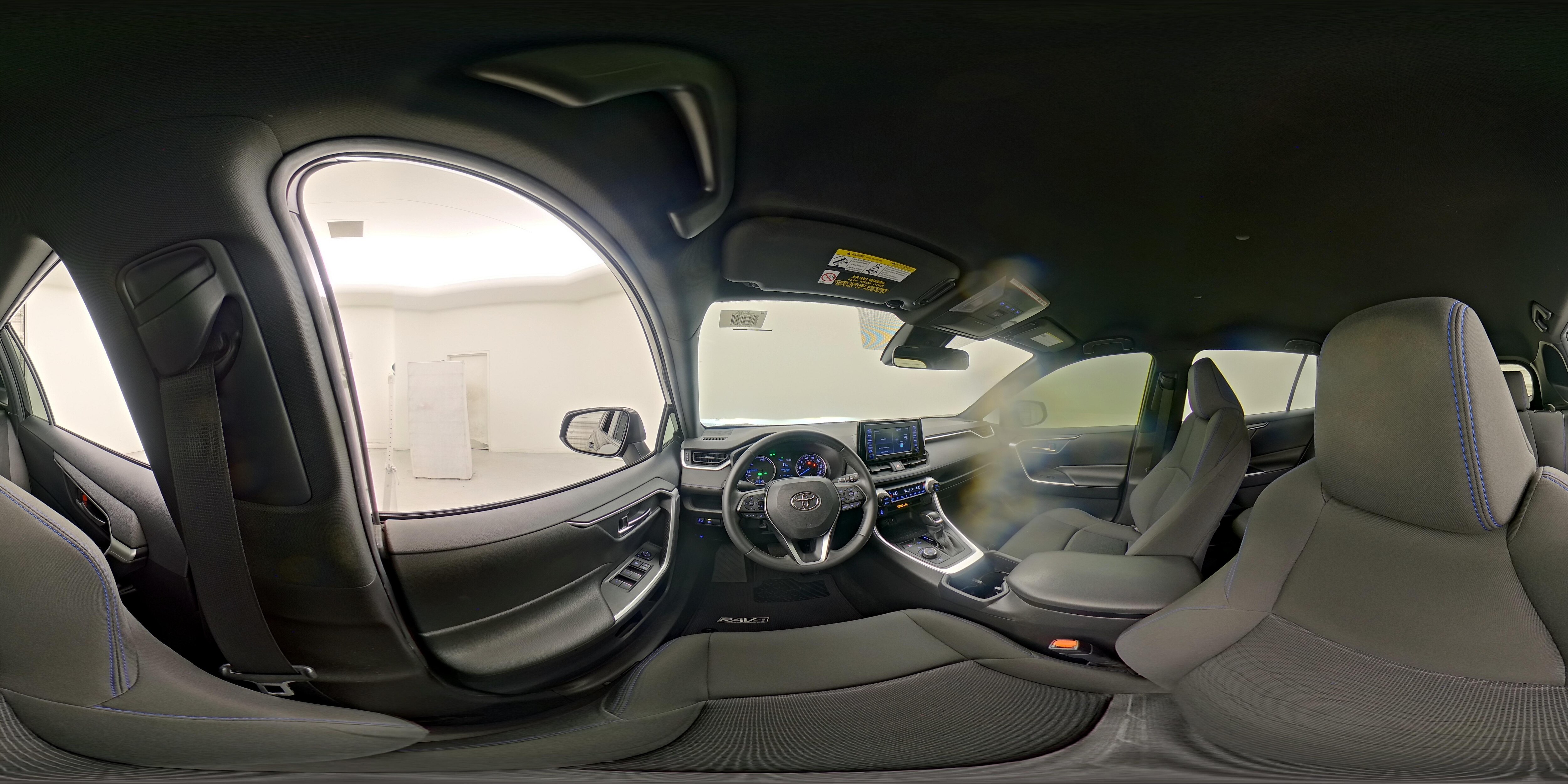 2022 Toyota RAV4 SE - Photo 26