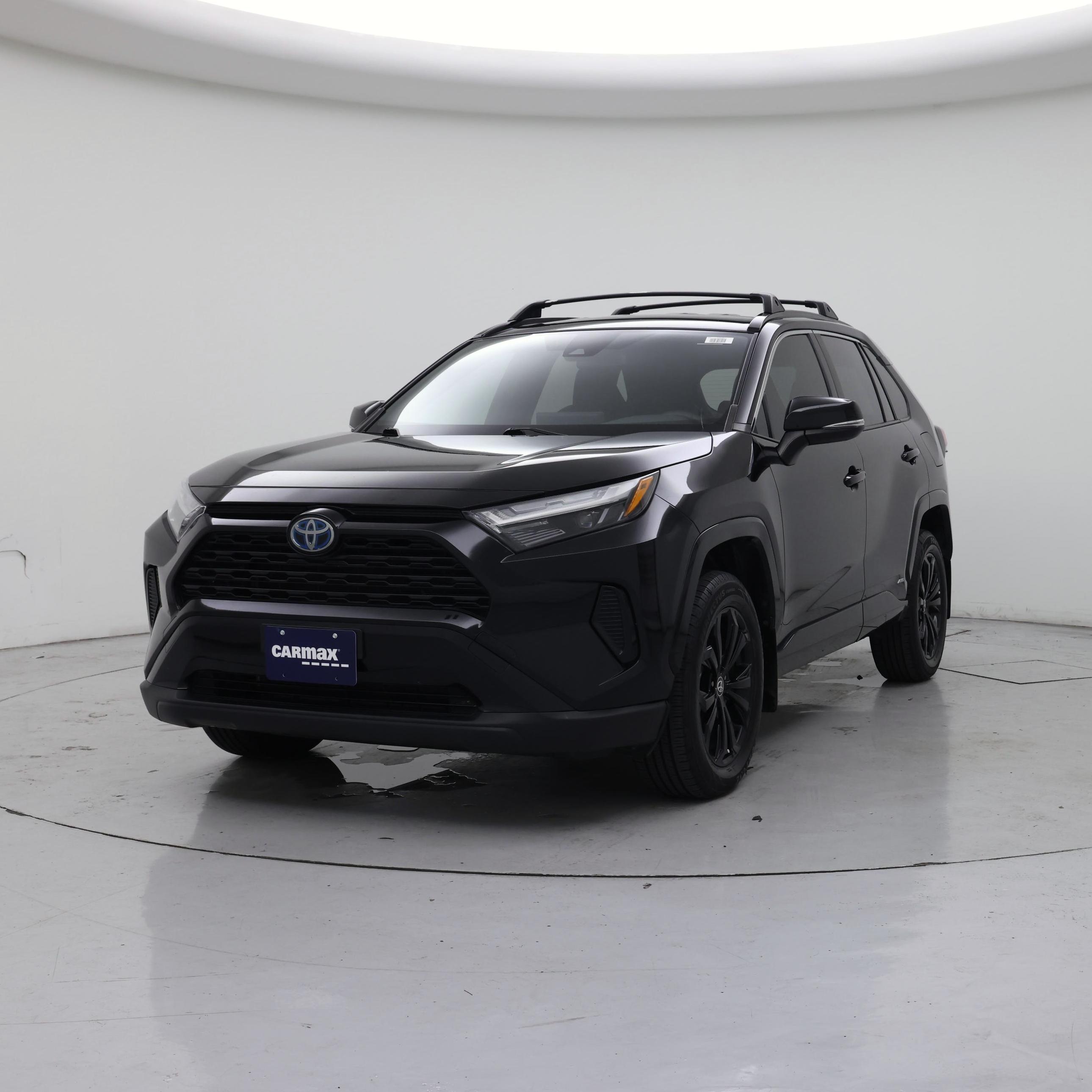 Thumbnail: 2022 Toyota RAV4 - 4
