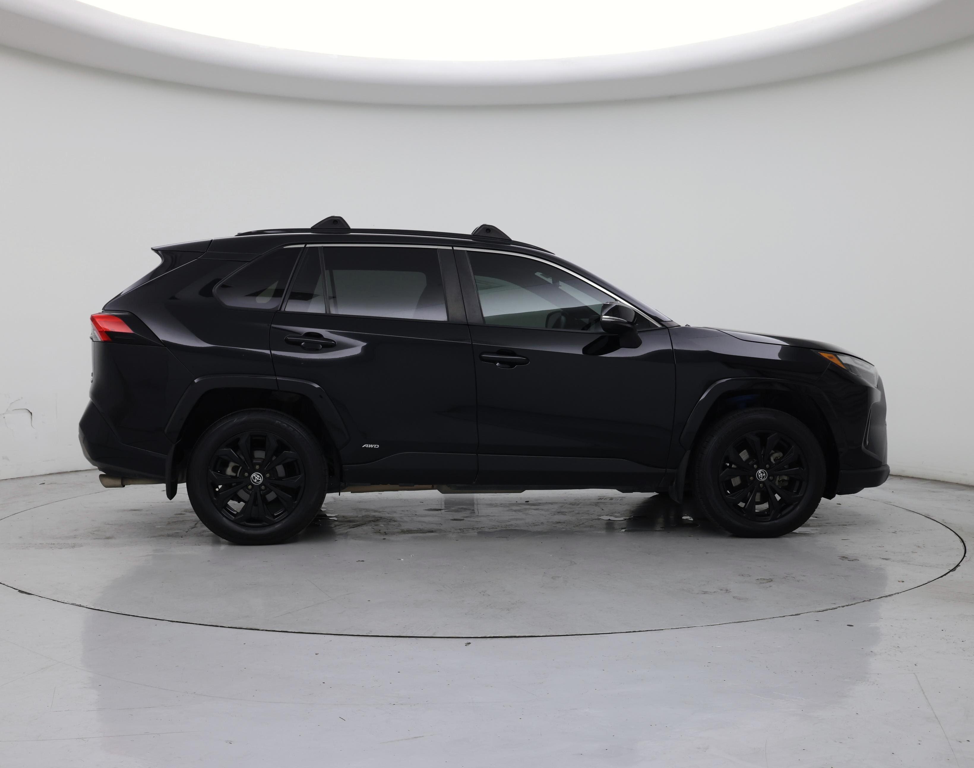 Thumbnail: 2022 Toyota RAV4 - 7