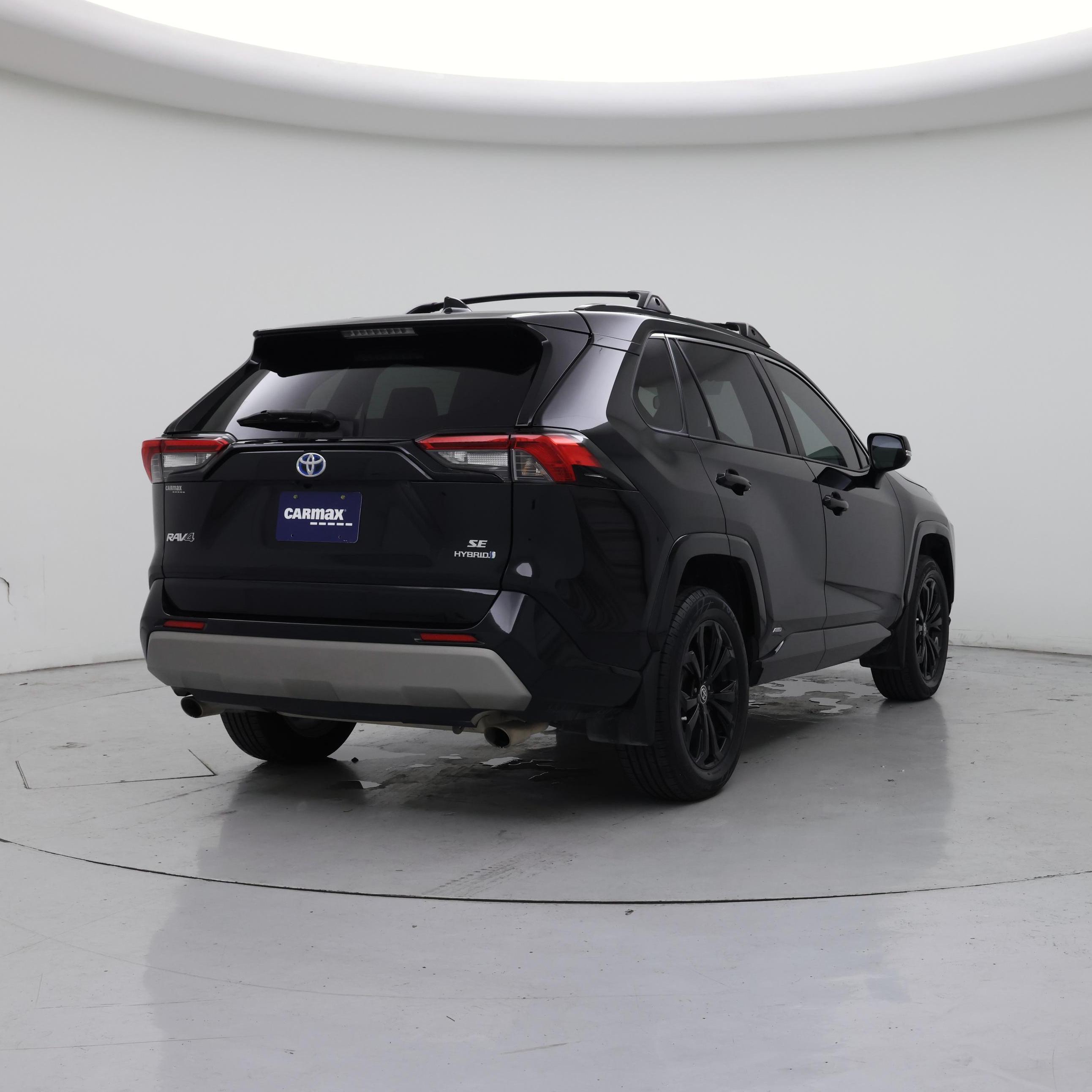 Thumbnail: 2022 Toyota RAV4 - 8