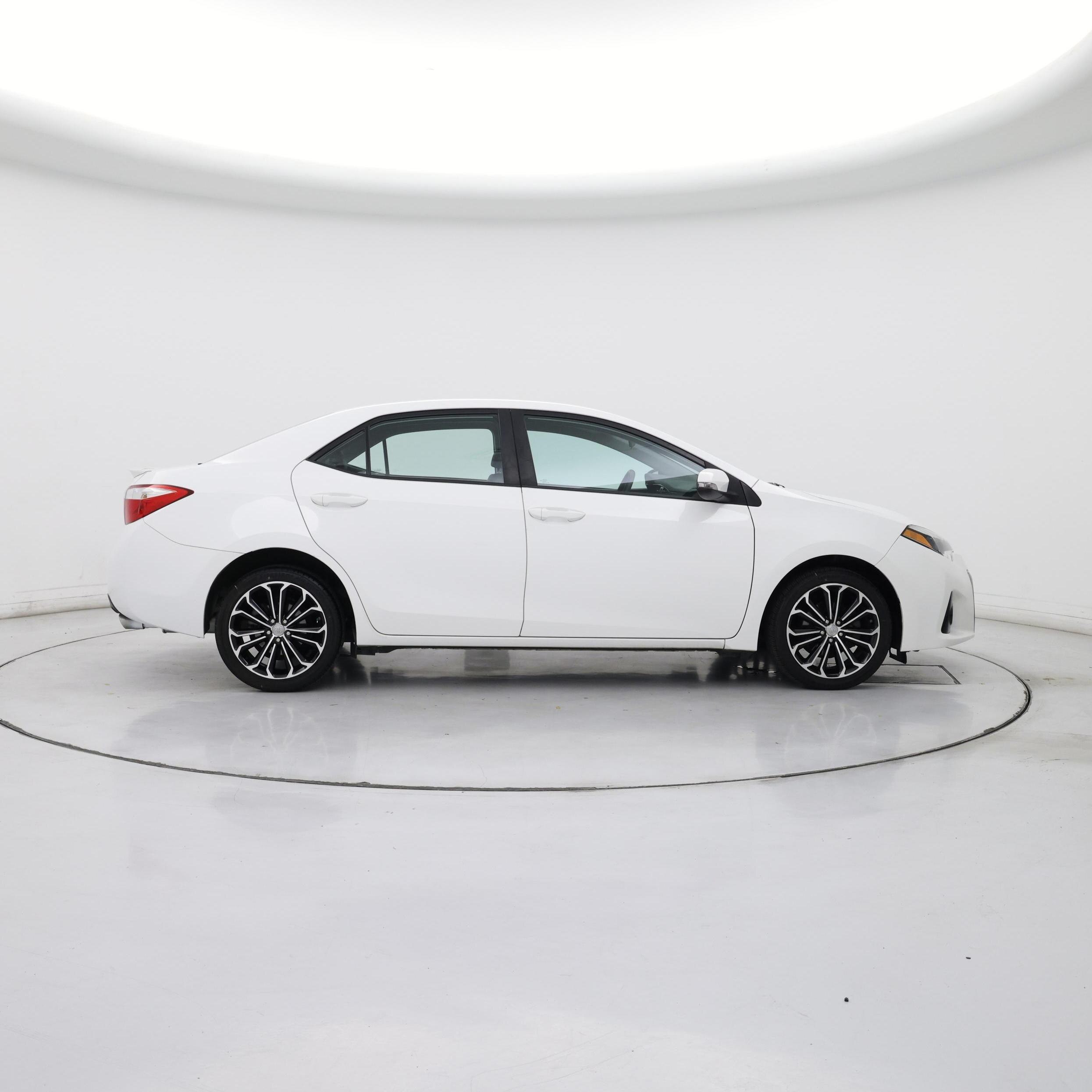 Thumbnail: 2016 Toyota Corolla - 7