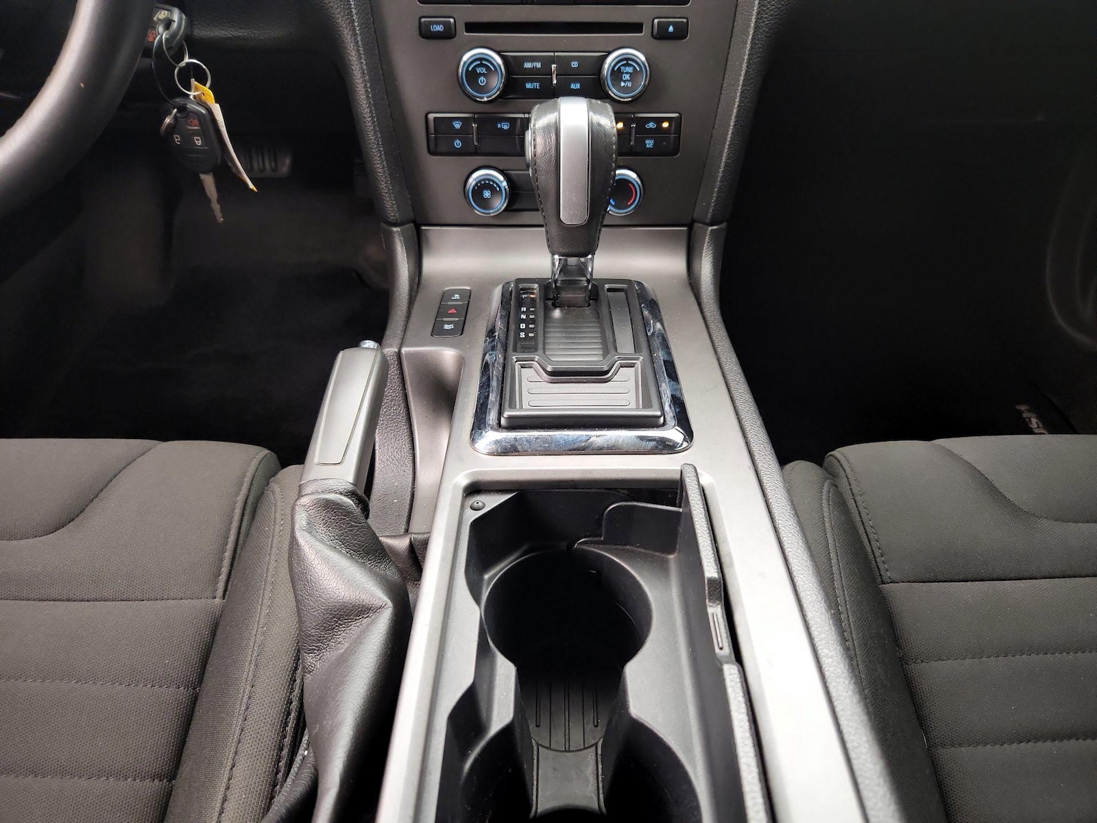 2014 Ford Mustang GT - Photo 17