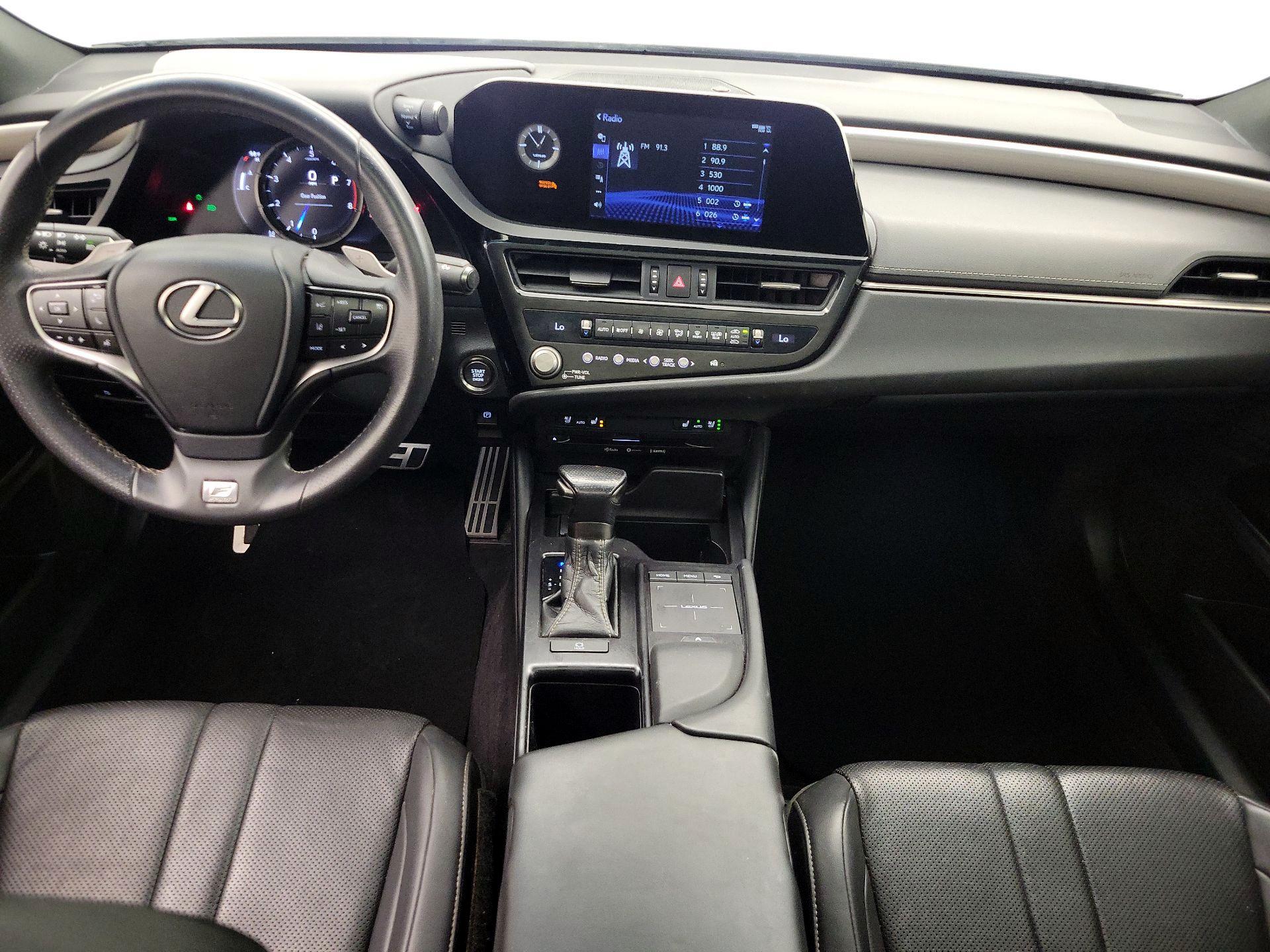 Thumbnail: 2022 Lexus ES - 9