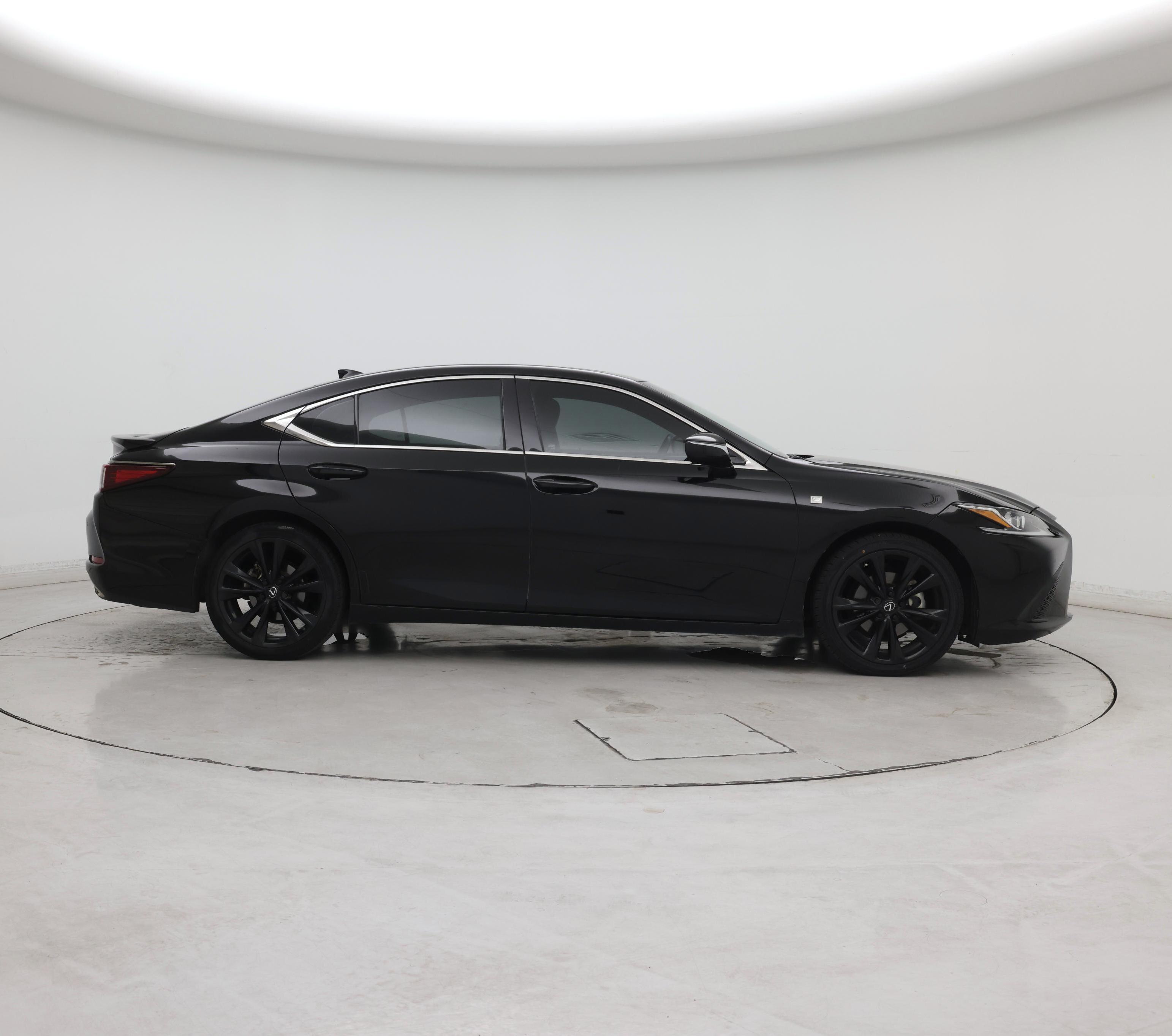 Thumbnail: 2022 Lexus ES - 7