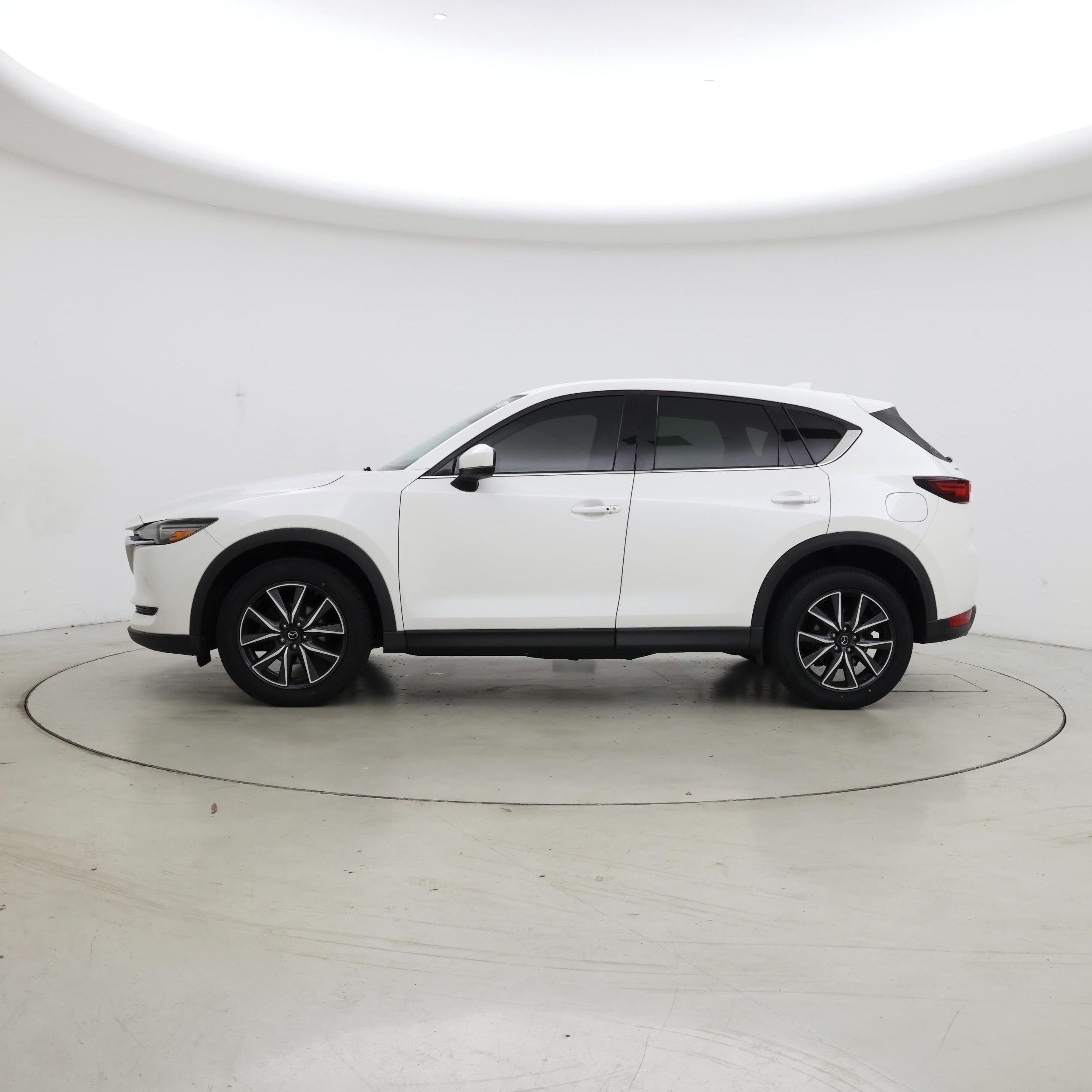 Thumbnail: 2017 Mazda CX-5 - 3