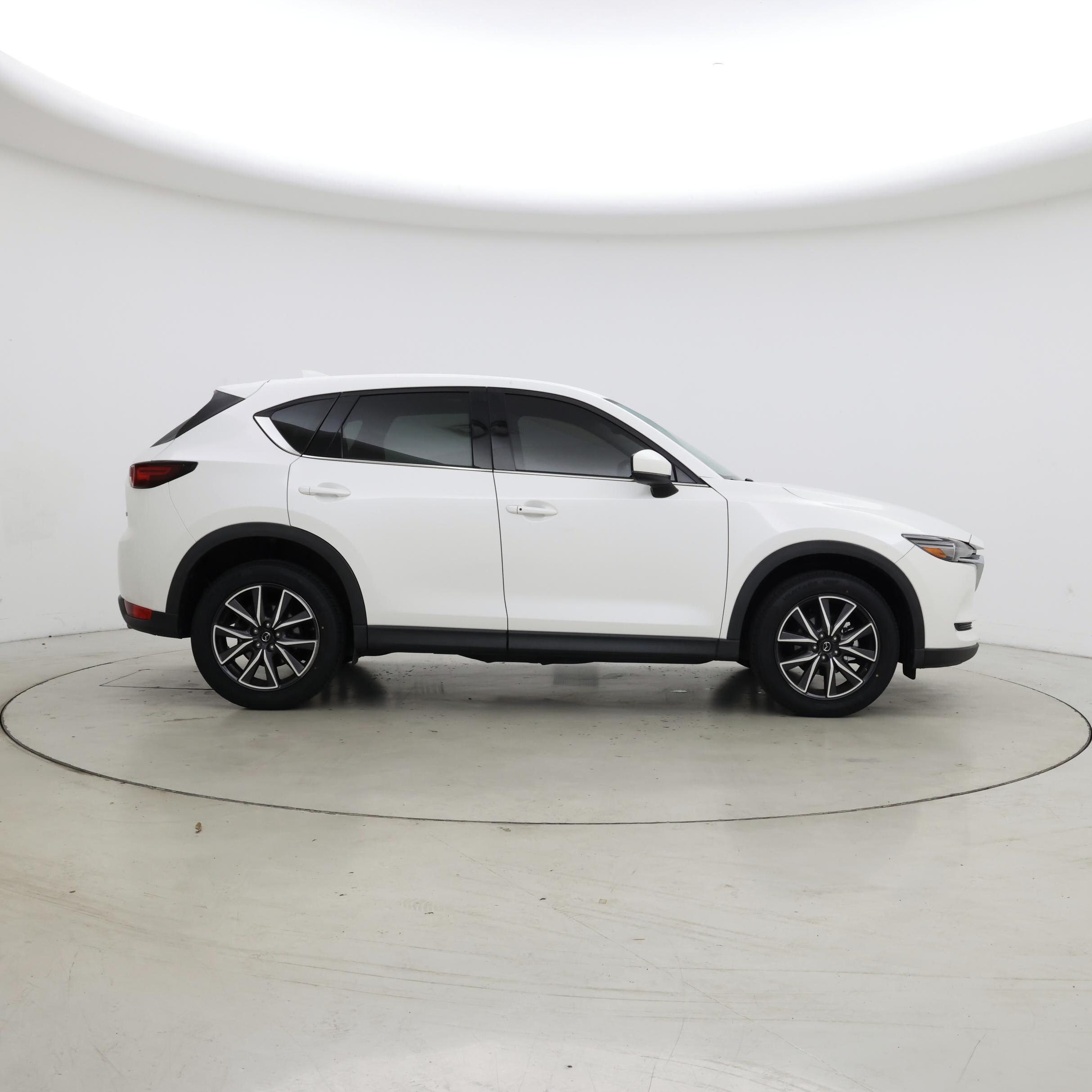 Thumbnail: 2017 Mazda CX-5 - 7
